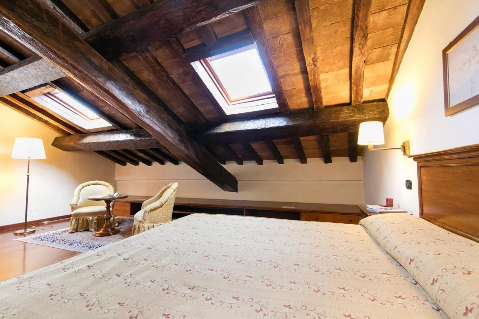 Bed in Albergo Delle Notarie