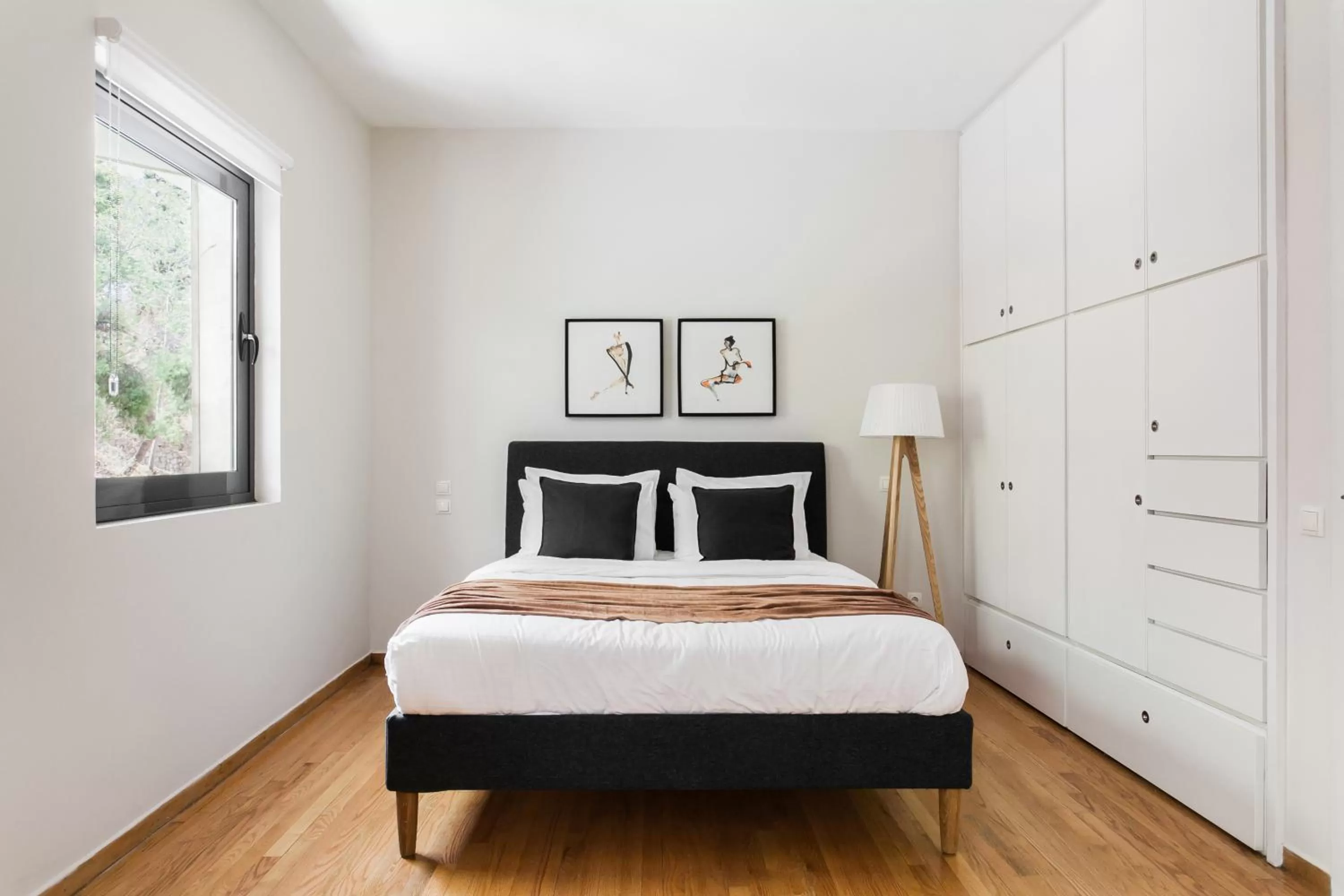 Bedroom, Bed in ZOIA The Hill by UPSTREET