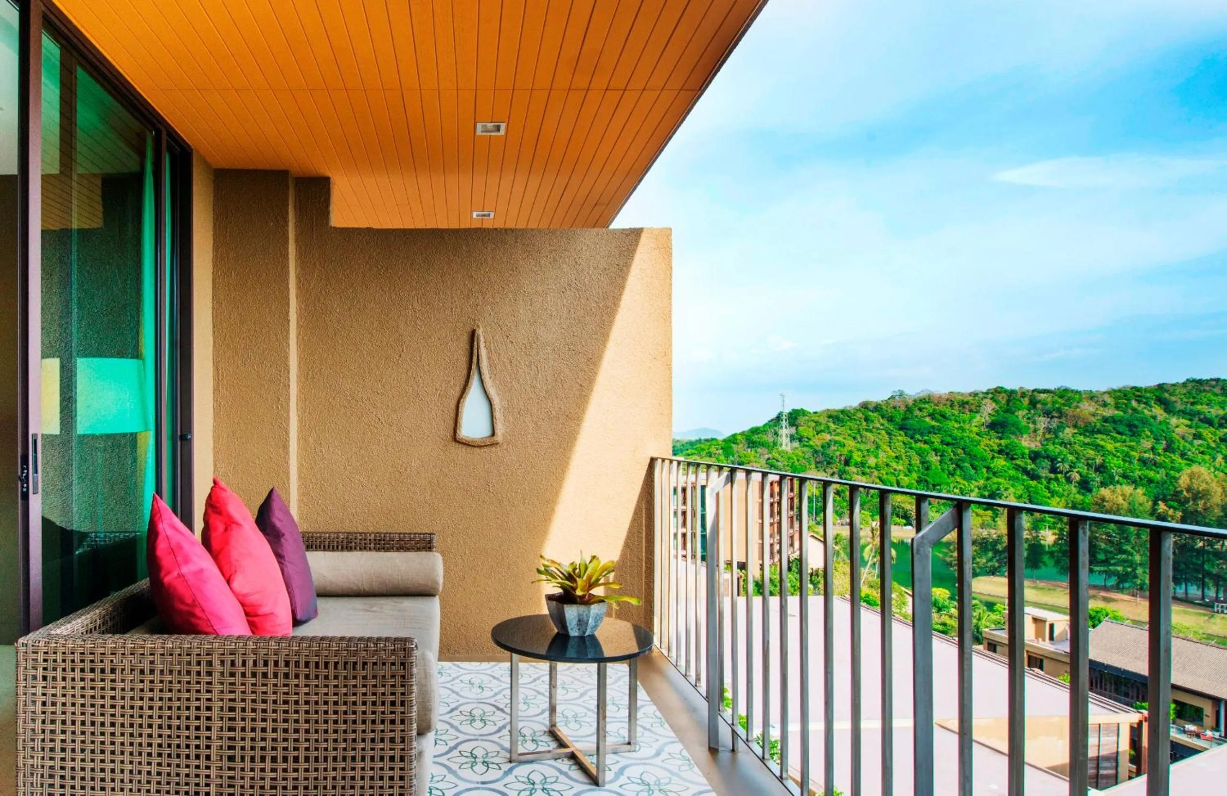 Balcony/Terrace in SUNSURI PHUKET, Nai Harn Beach