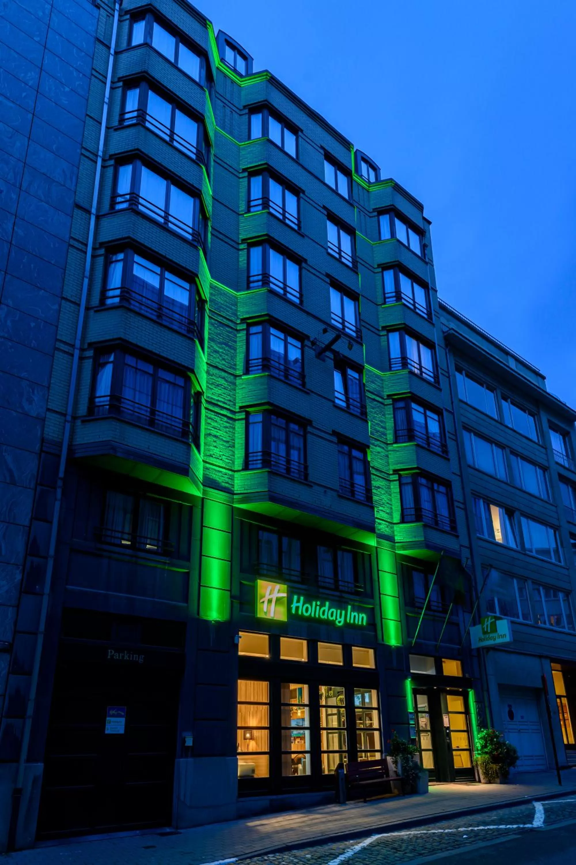 Property building in Holiday Inn Brussels Schuman by IHG