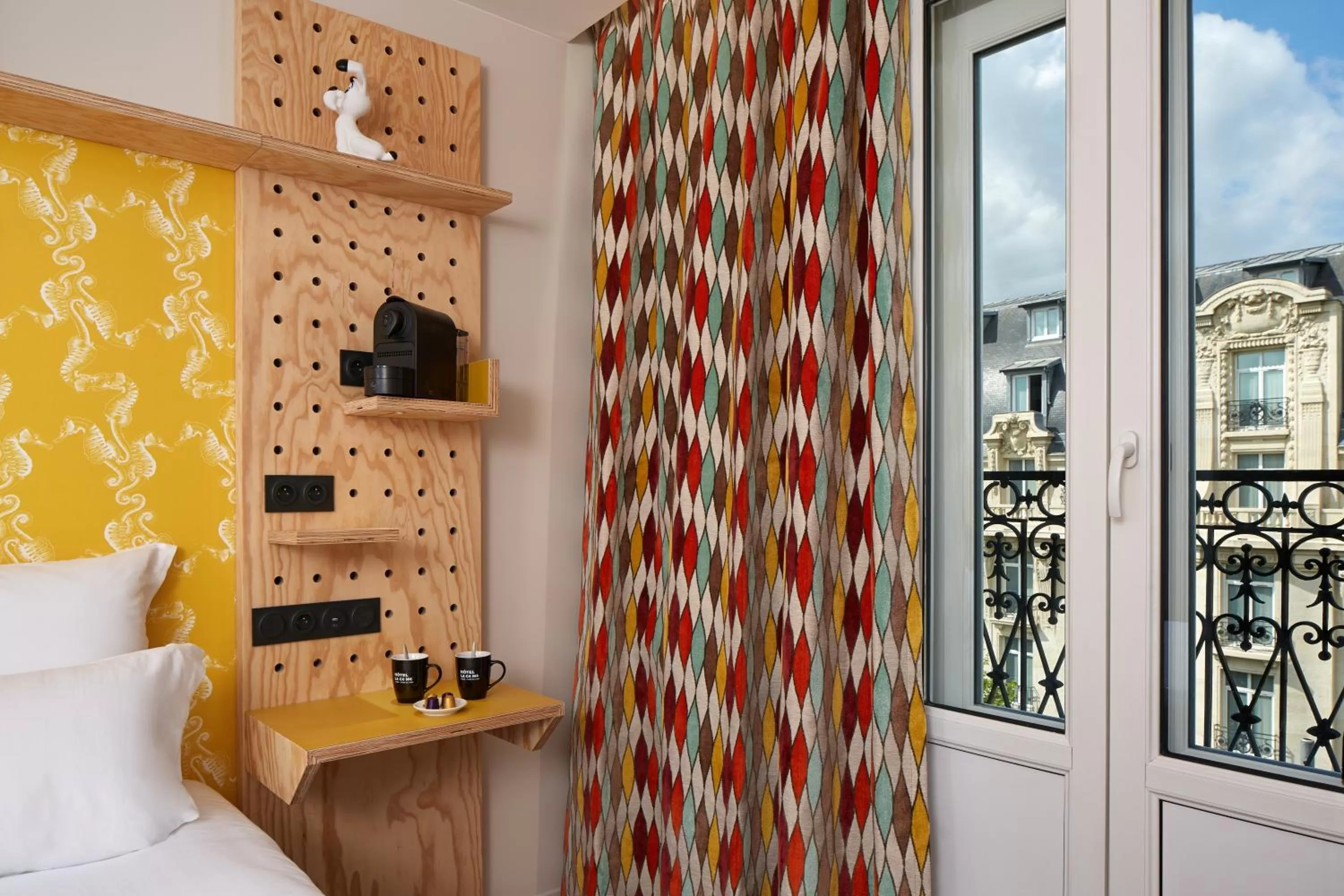 Decorative detail, Bed in Hotel Locomo - Gare de Lyon Bastille