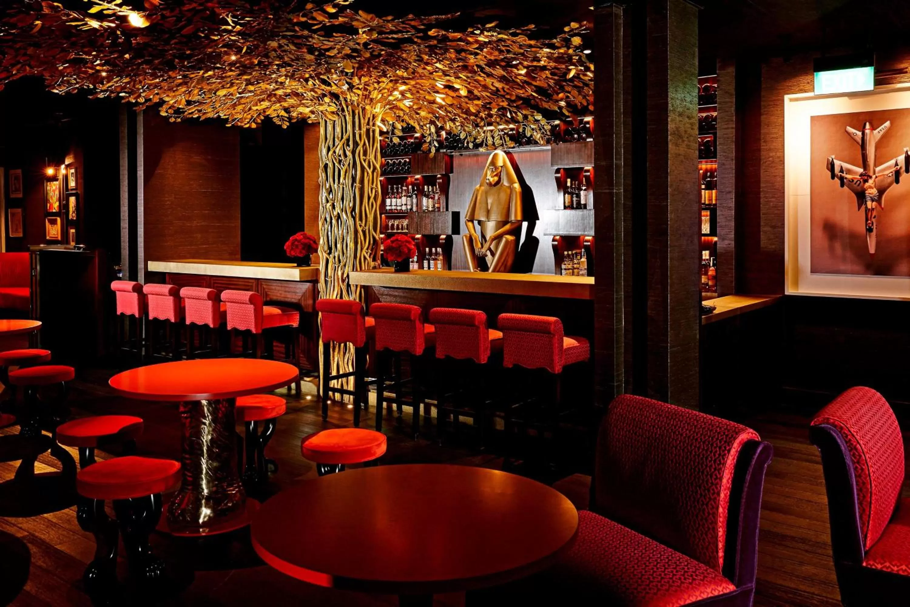 Restaurant/places to eat in The Vagabond Club, a Tribute Portfolio Hotel Singapore
