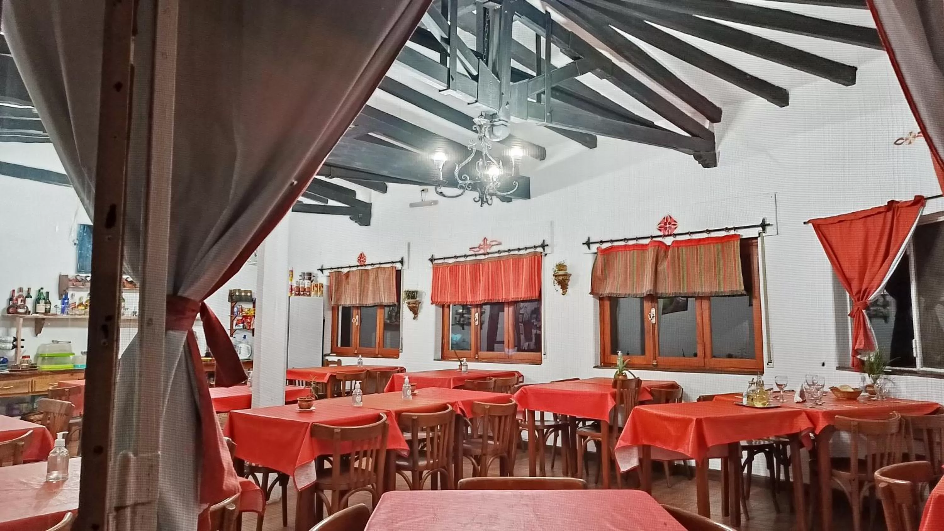 Restaurant/places to eat in Castelar - Hotel & Apart