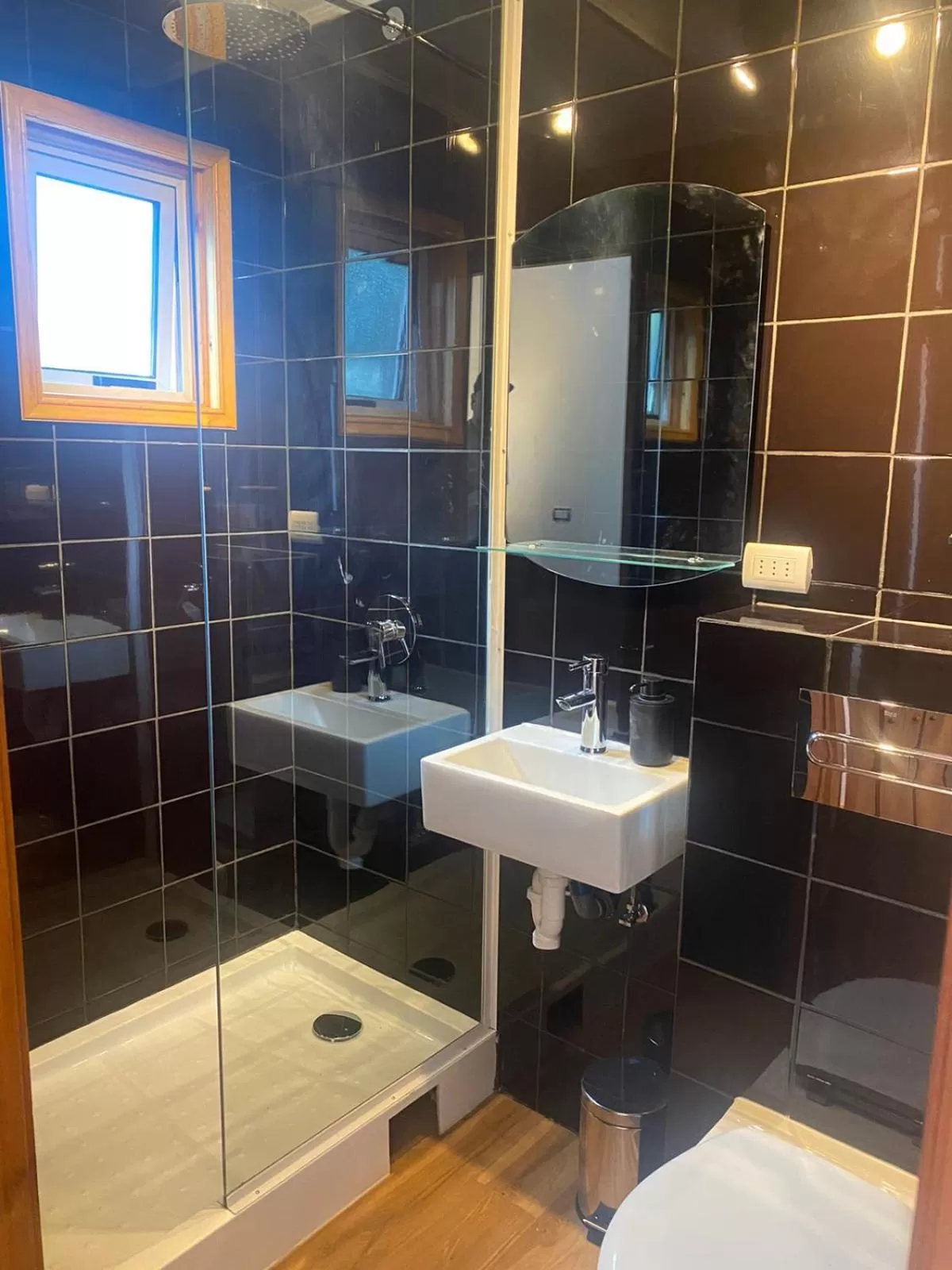 Bathroom in French Andes Apart Hostel