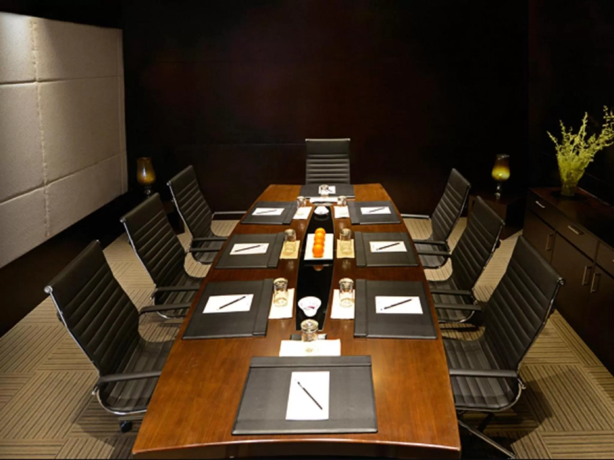 Meeting/conference room in Radisson Blu Chattogram Bay View