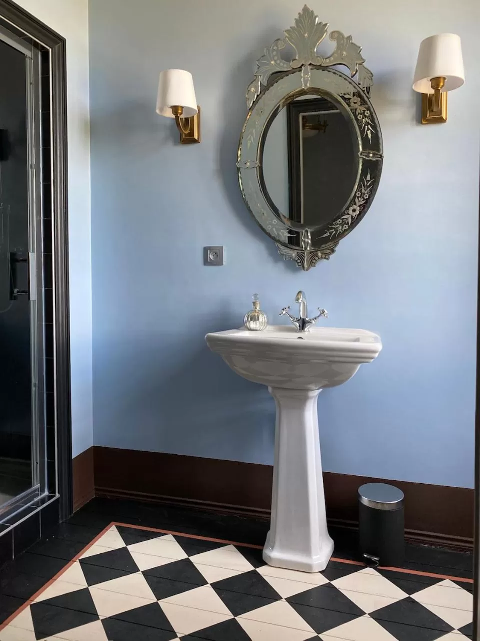 Shower in Manoir de Ghaisne