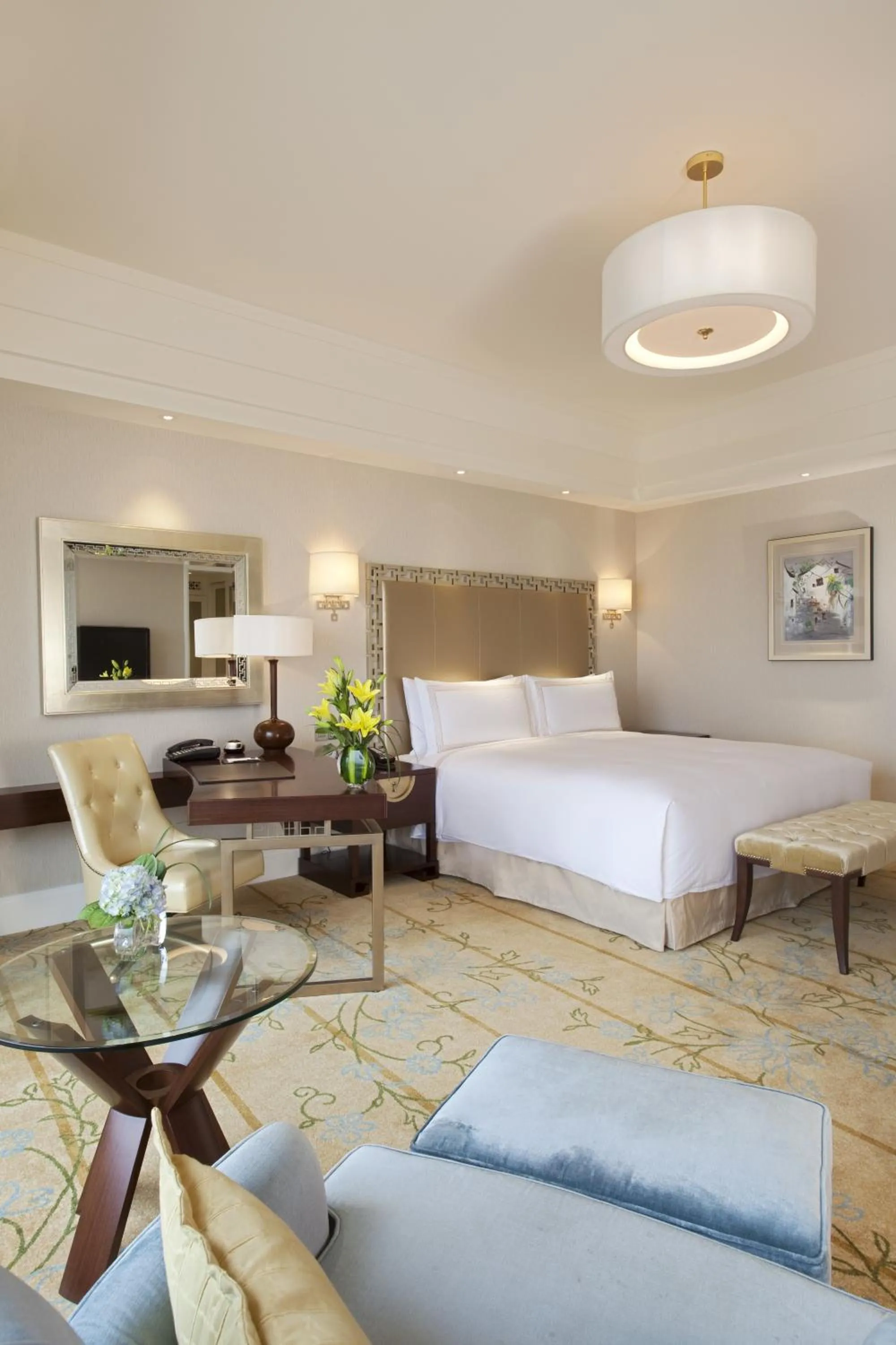 Photo of the whole room in Fairmont Yangcheng Lake