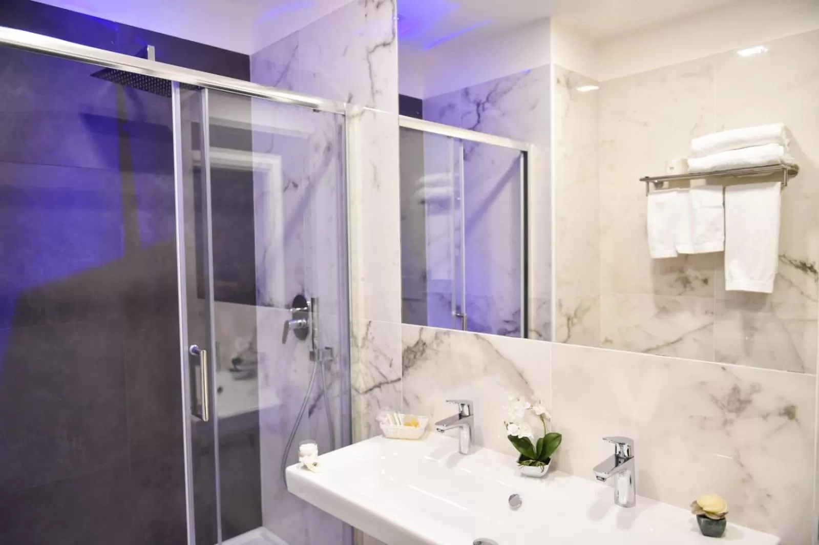 Pompei Inn Ruins B&B Luxury Suite