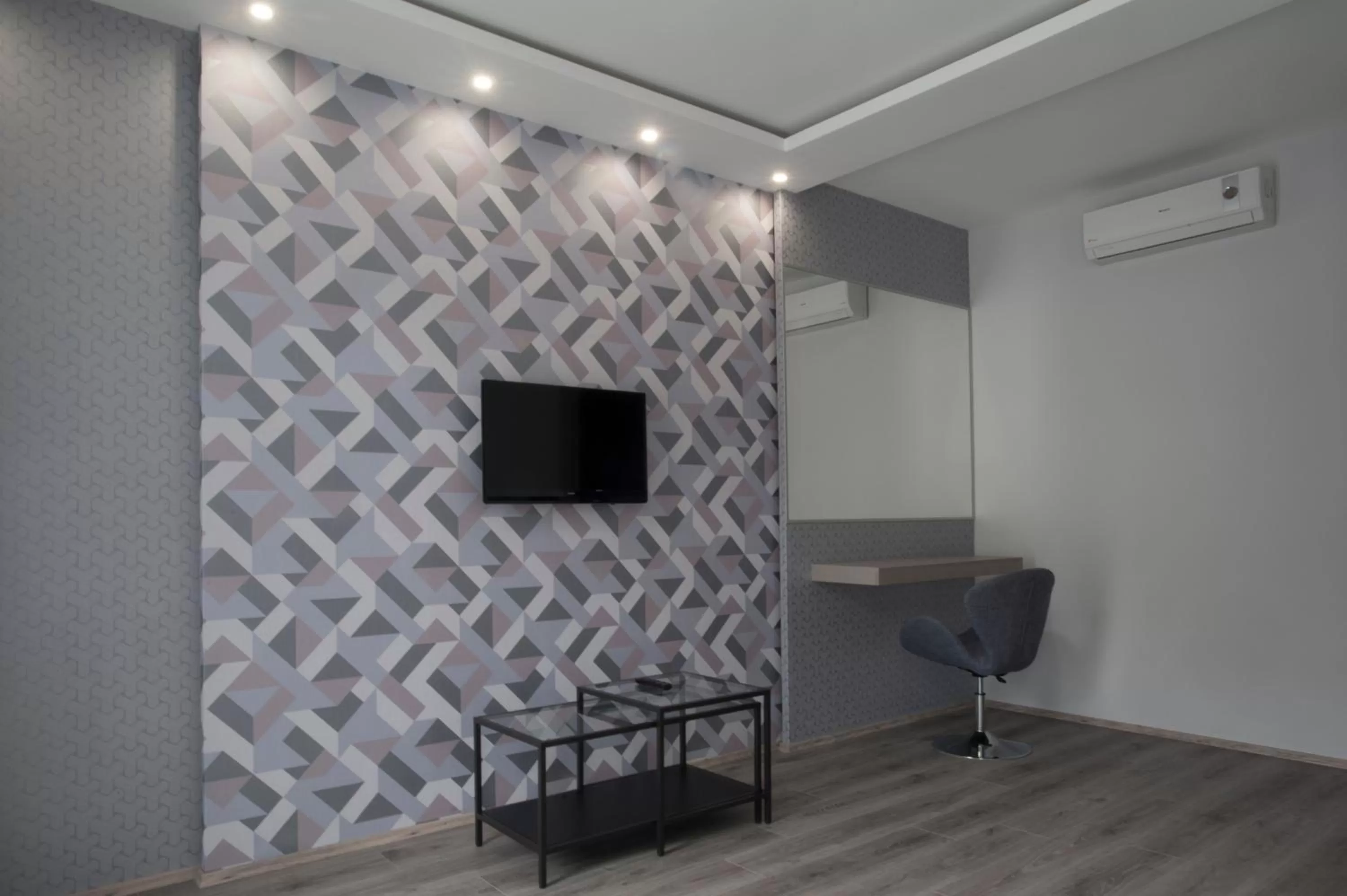 TV and multimedia in Hotel Talizmán