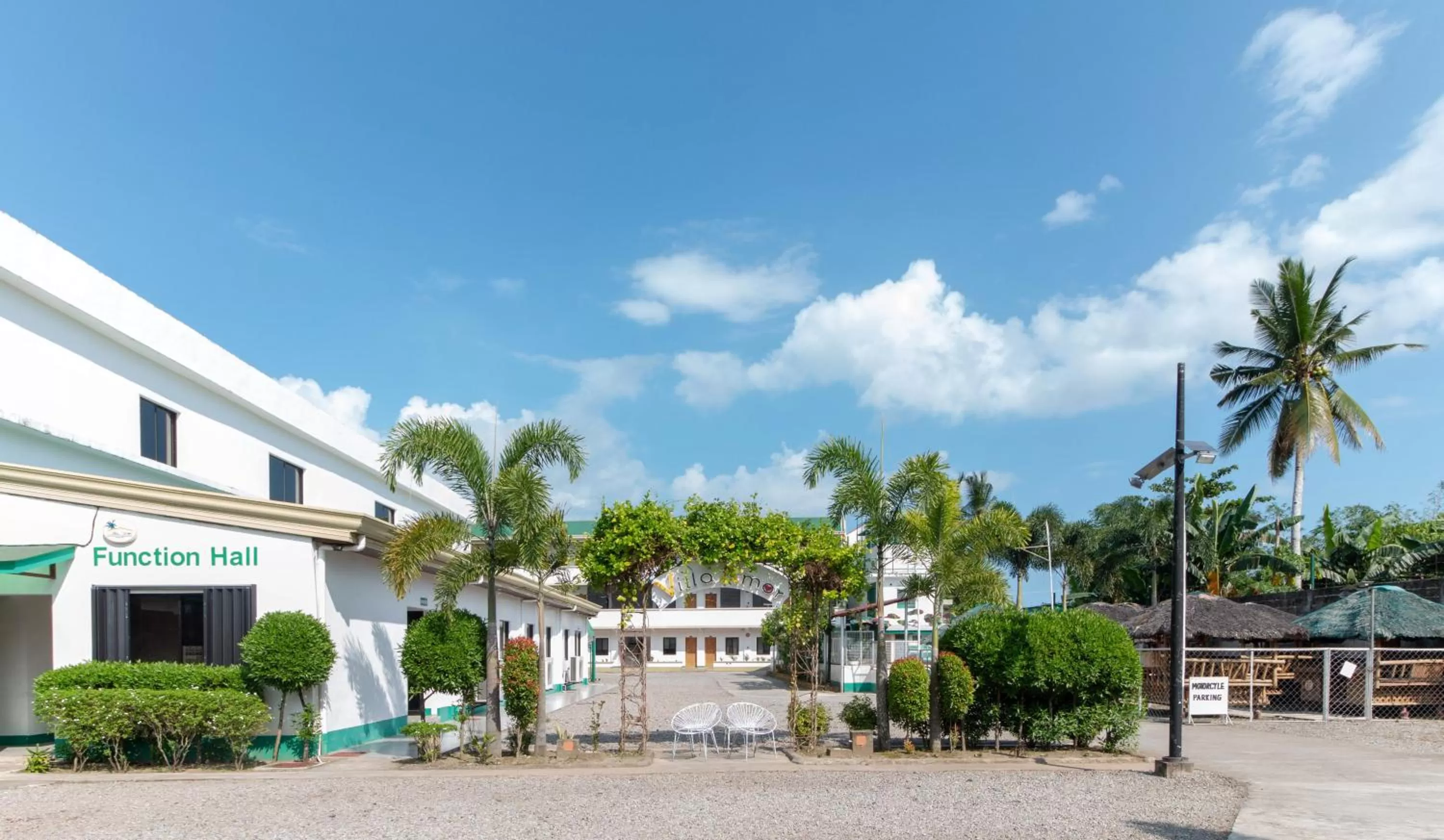 Property building in RedDoorz @ Picas Sagkahan Tacloban