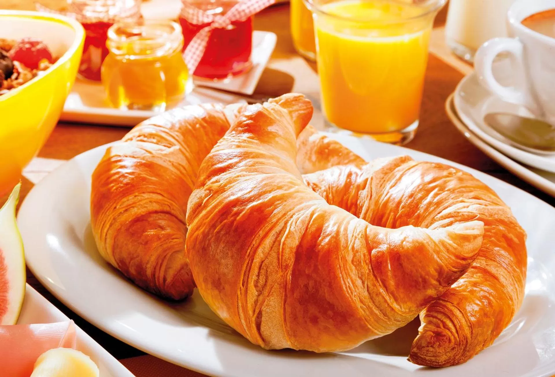 Continental breakfast in The Junction Hotel