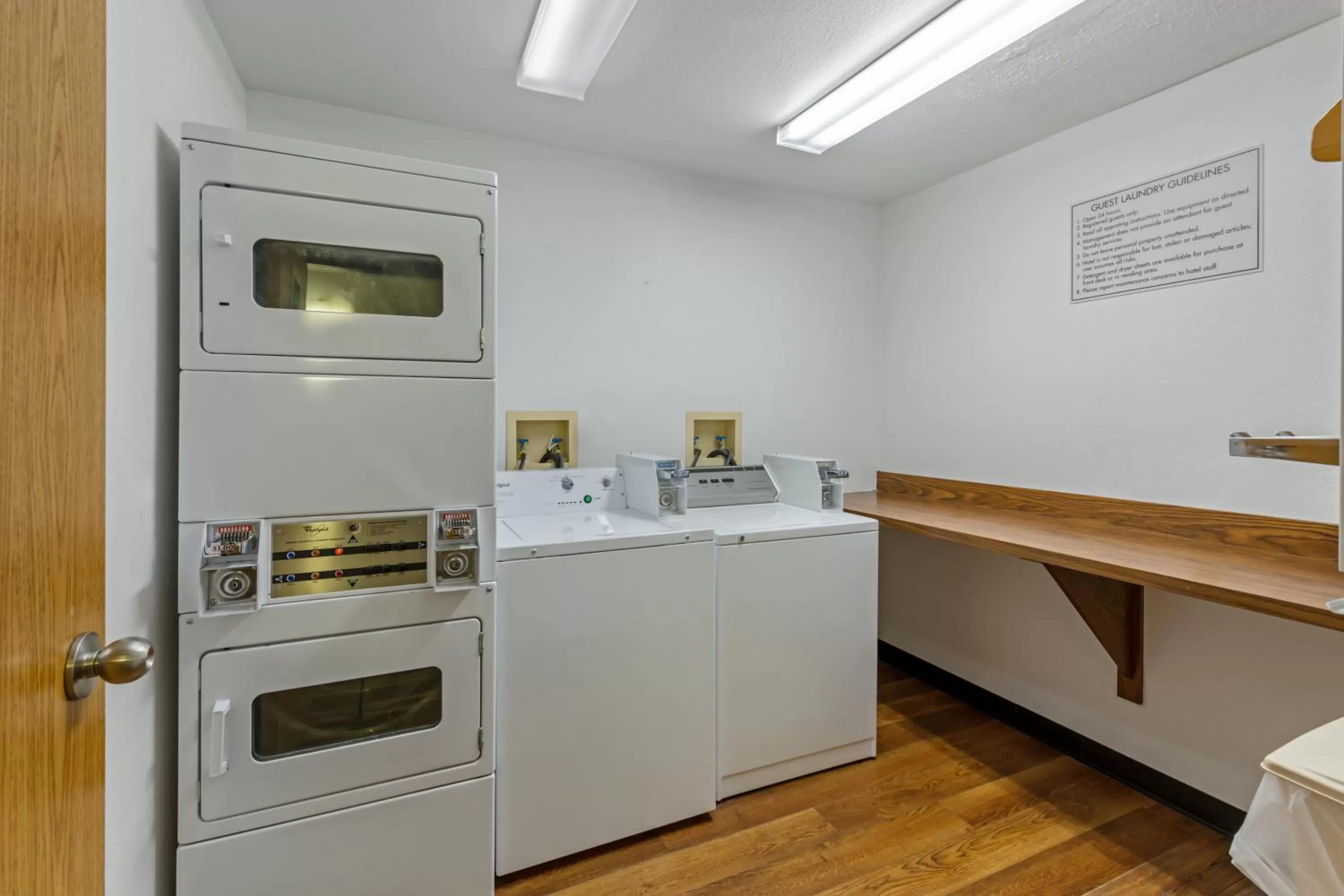 laundry in Econo Lodge Missoula