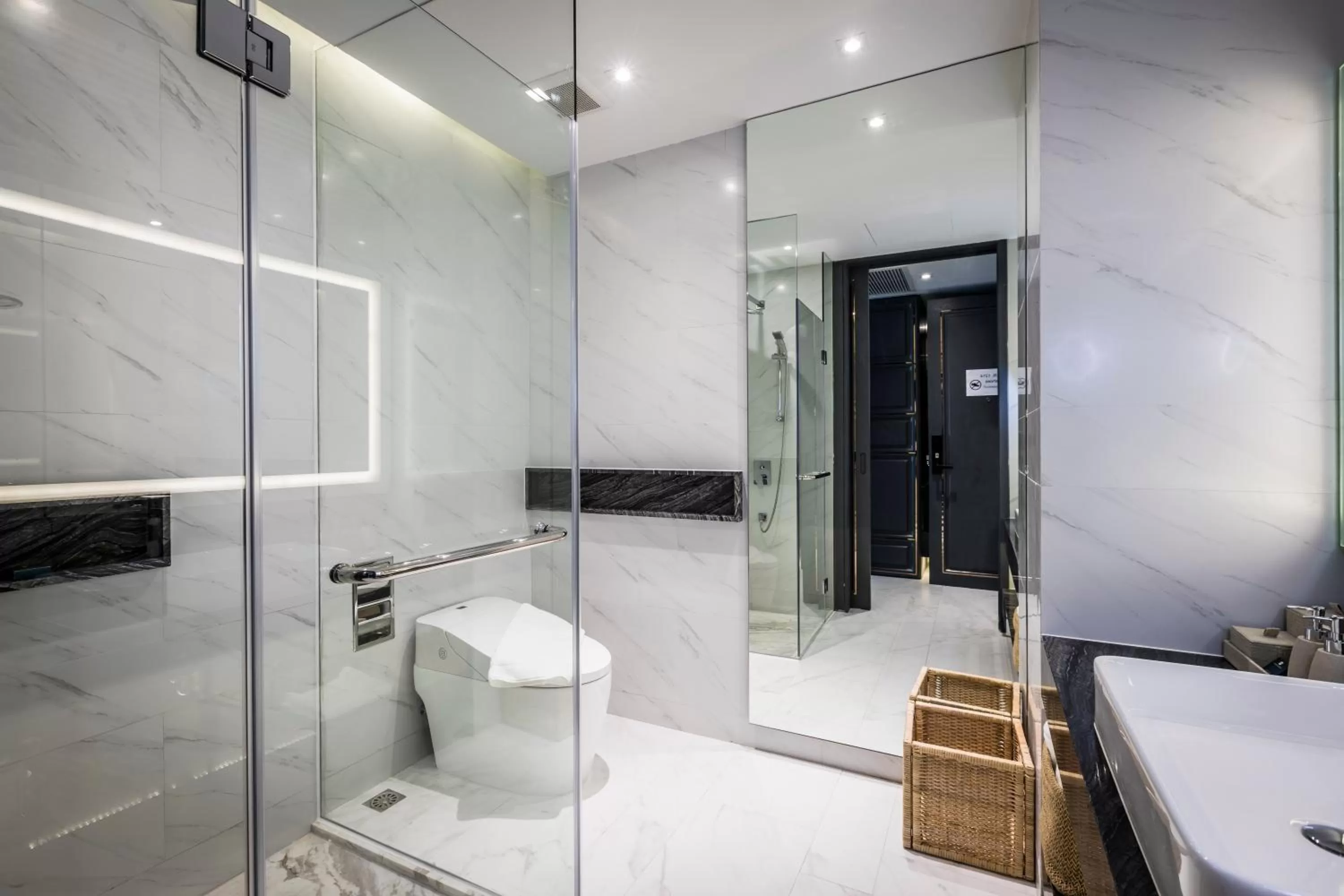 Deluxe Twin Room with Pool View - Non-Smoking in Wyndham Grand Nai Harn Beach Phuket