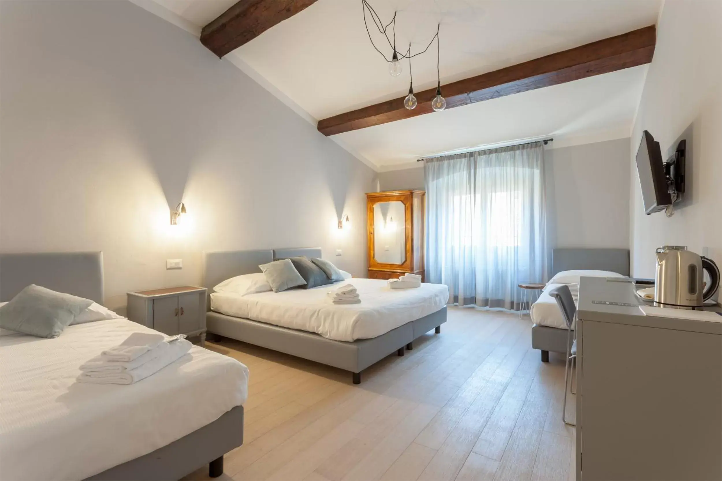 Deluxe Quadruple Room in Santo Spirito Venti Deluxe Quadruple Room in Santo Spirito Venti