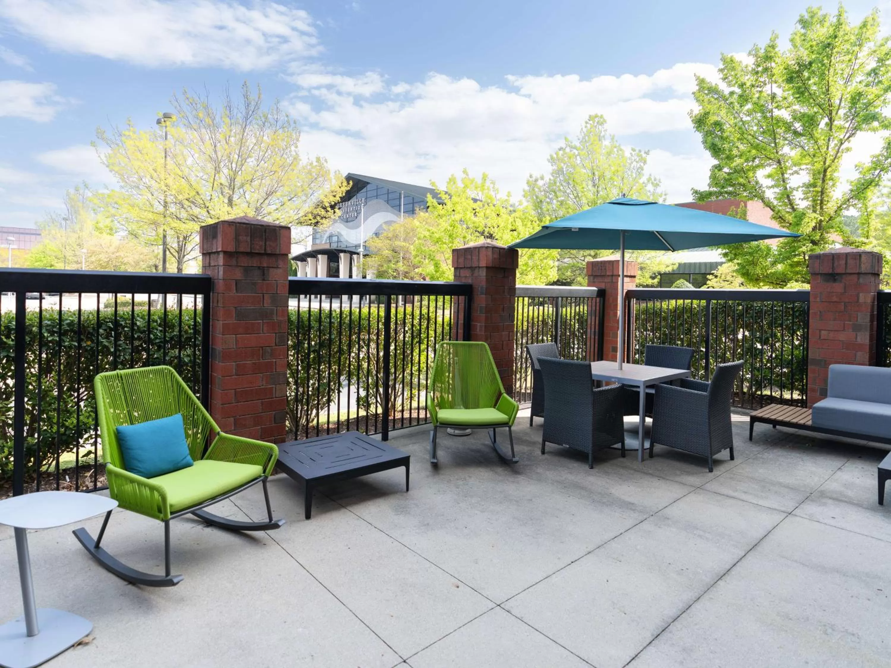 Patio in Hampton Inn Greenville