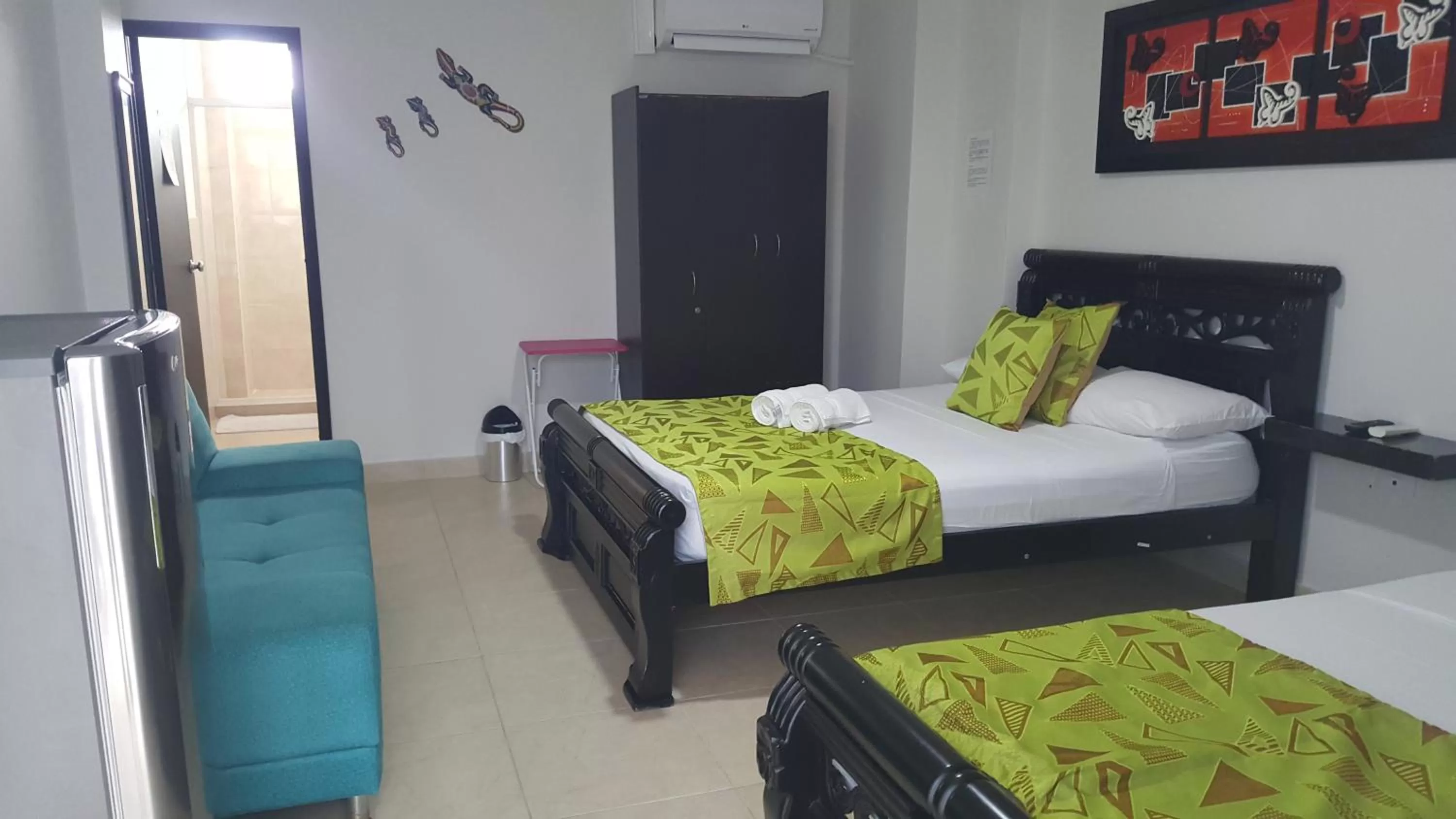 Bed in Caribbean Island Hotel Piso 2