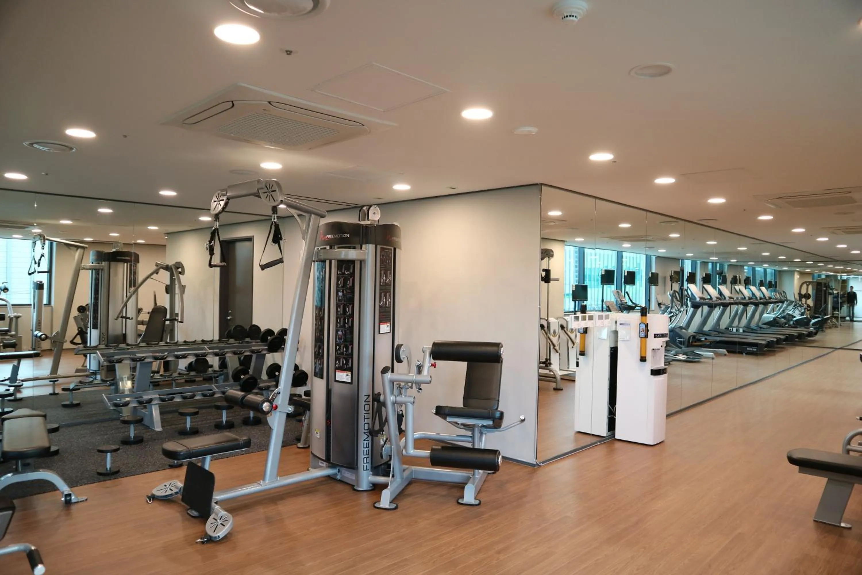 Fitness centre/facilities in Orakai Cheonggyesan Hotel, BW Premier Collection