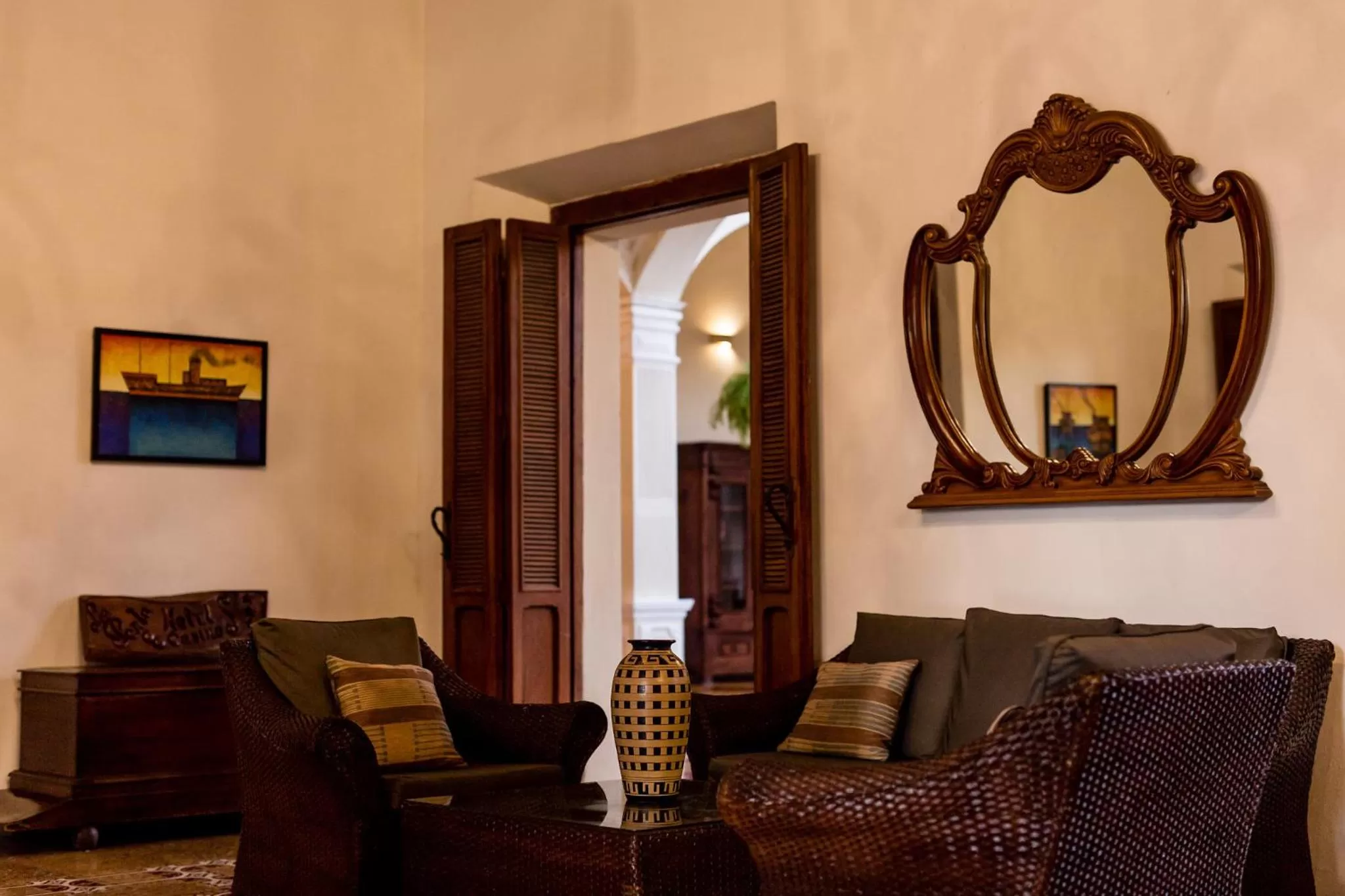 Swimming pool in Hotel la Perla Leon