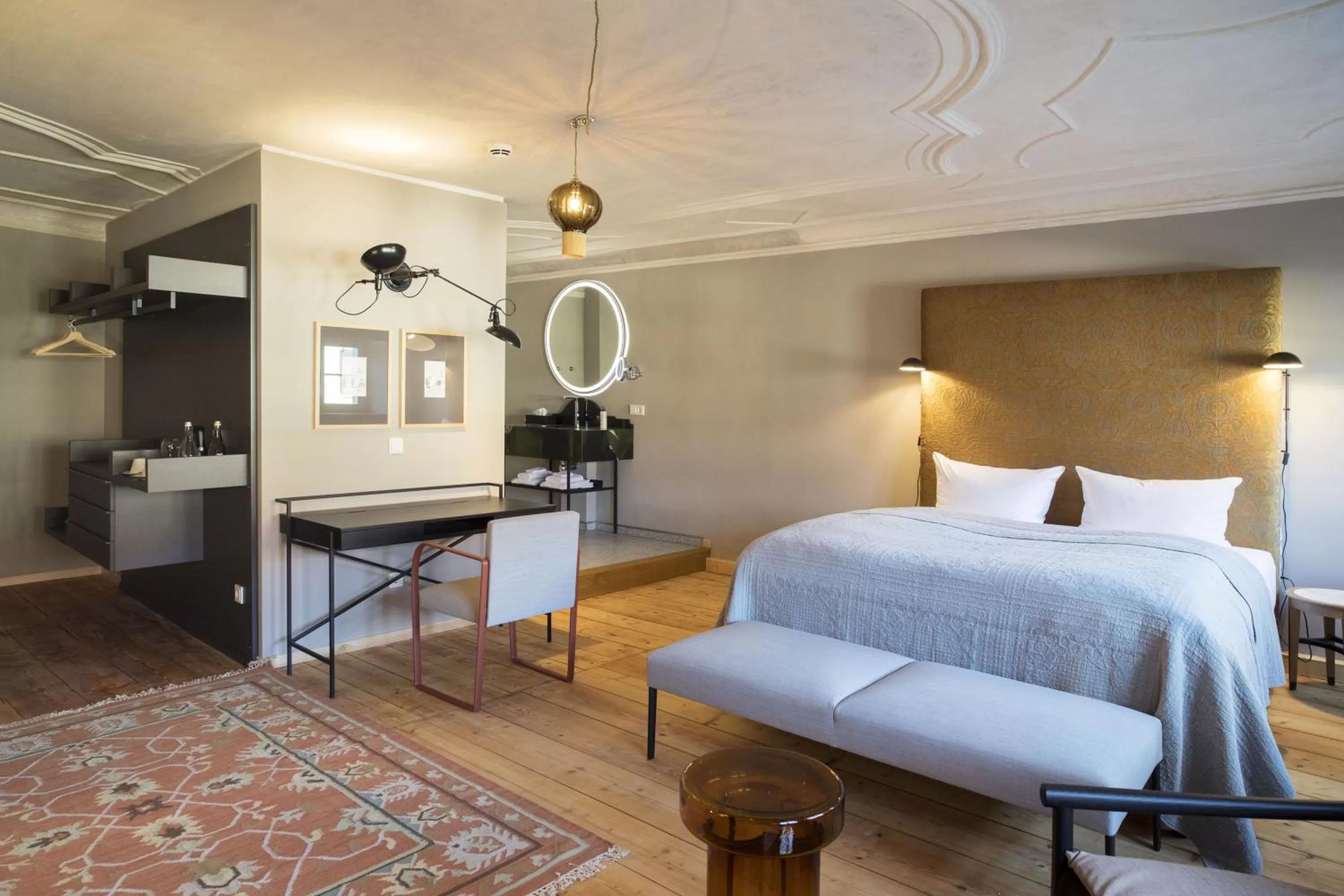 Photo of the whole room, Bed in Hotel Sonne