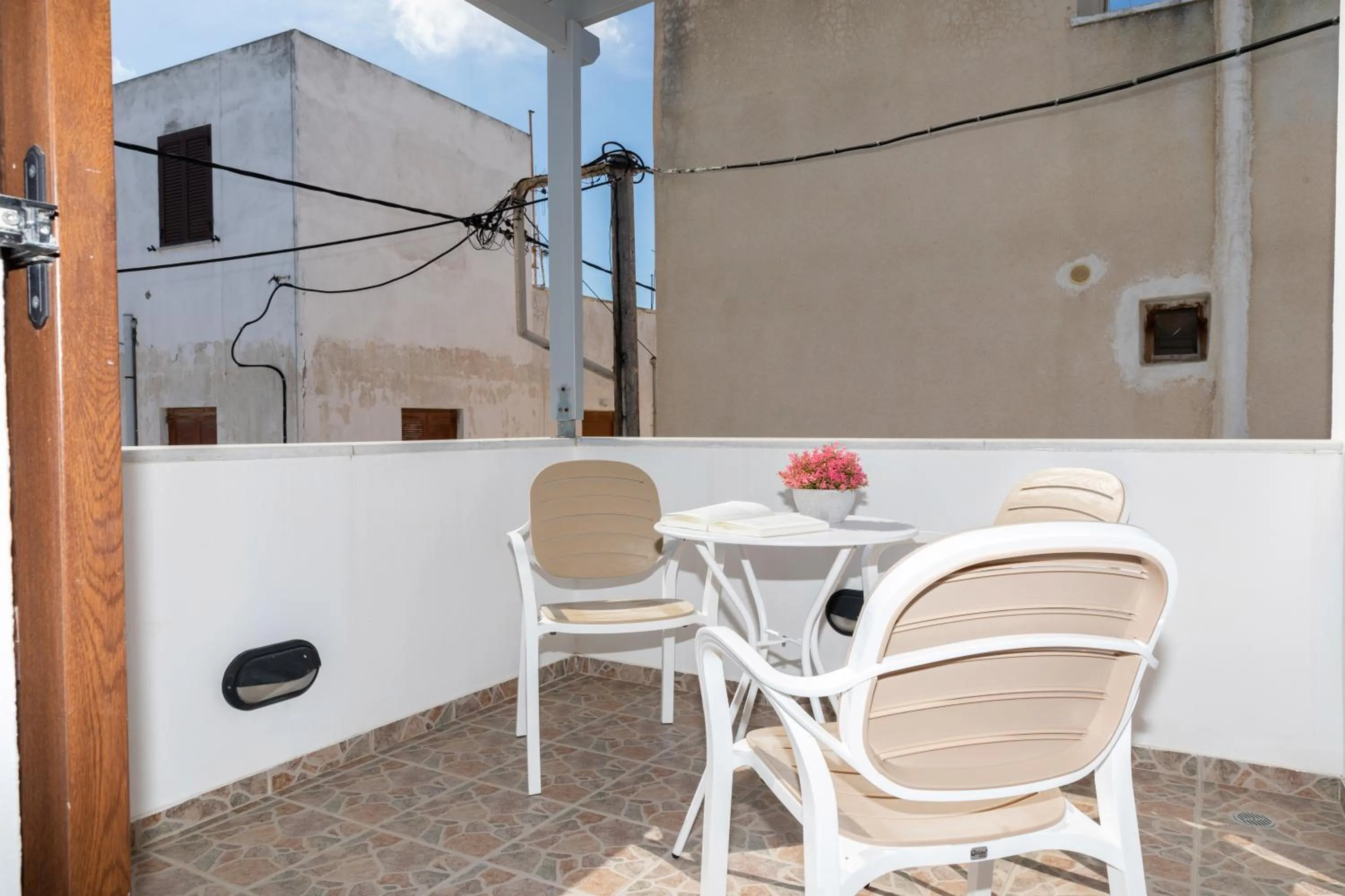 Balcony/Terrace in Depis Place and Apartments