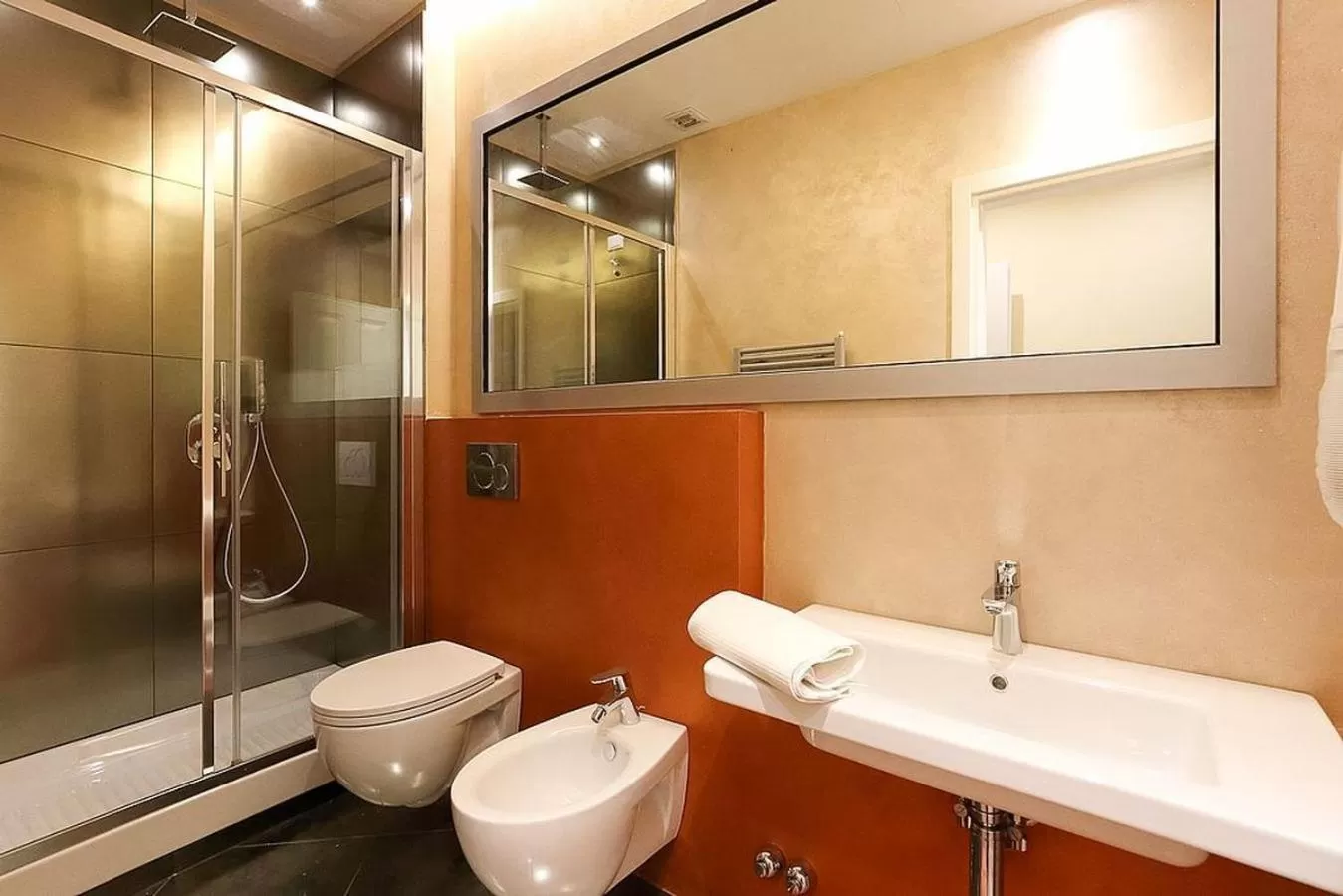 Bathroom in Uffizi Harmony