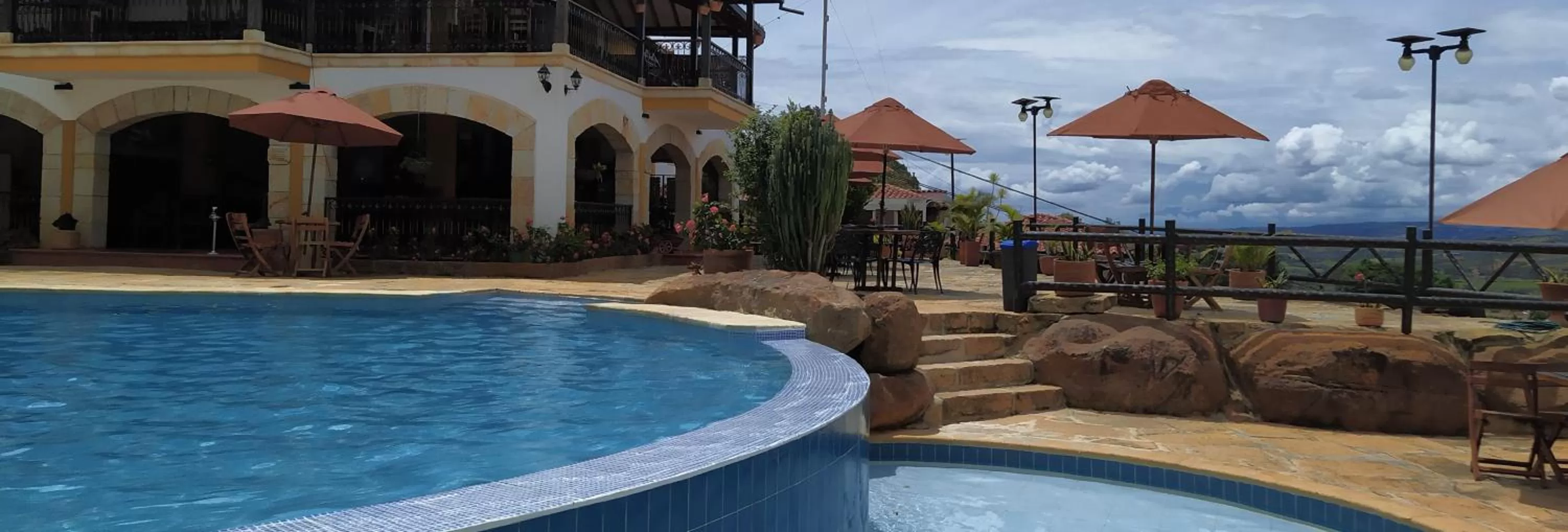 Property building, Swimming Pool in Hotel Las Rocas Resort Villanueva