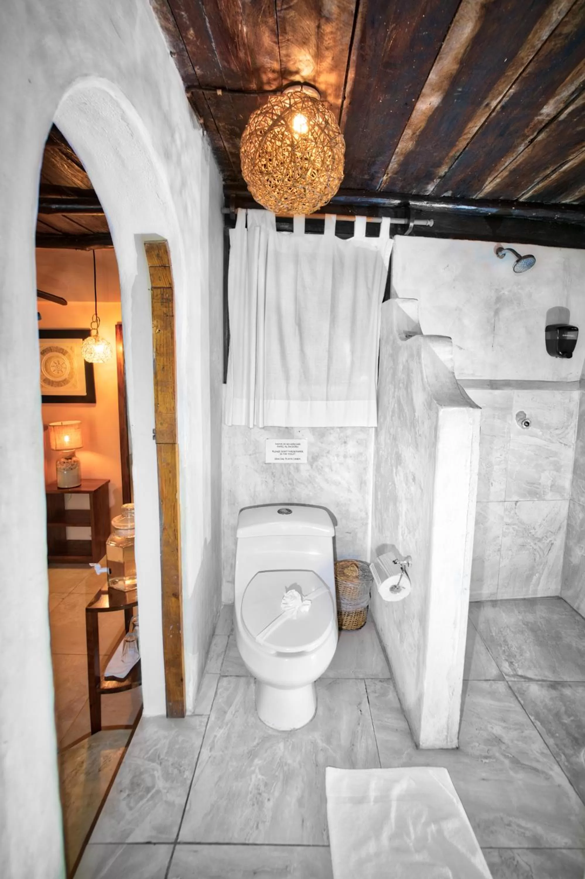 Toilet in Playa Canek Beachfront Eco Hotel
