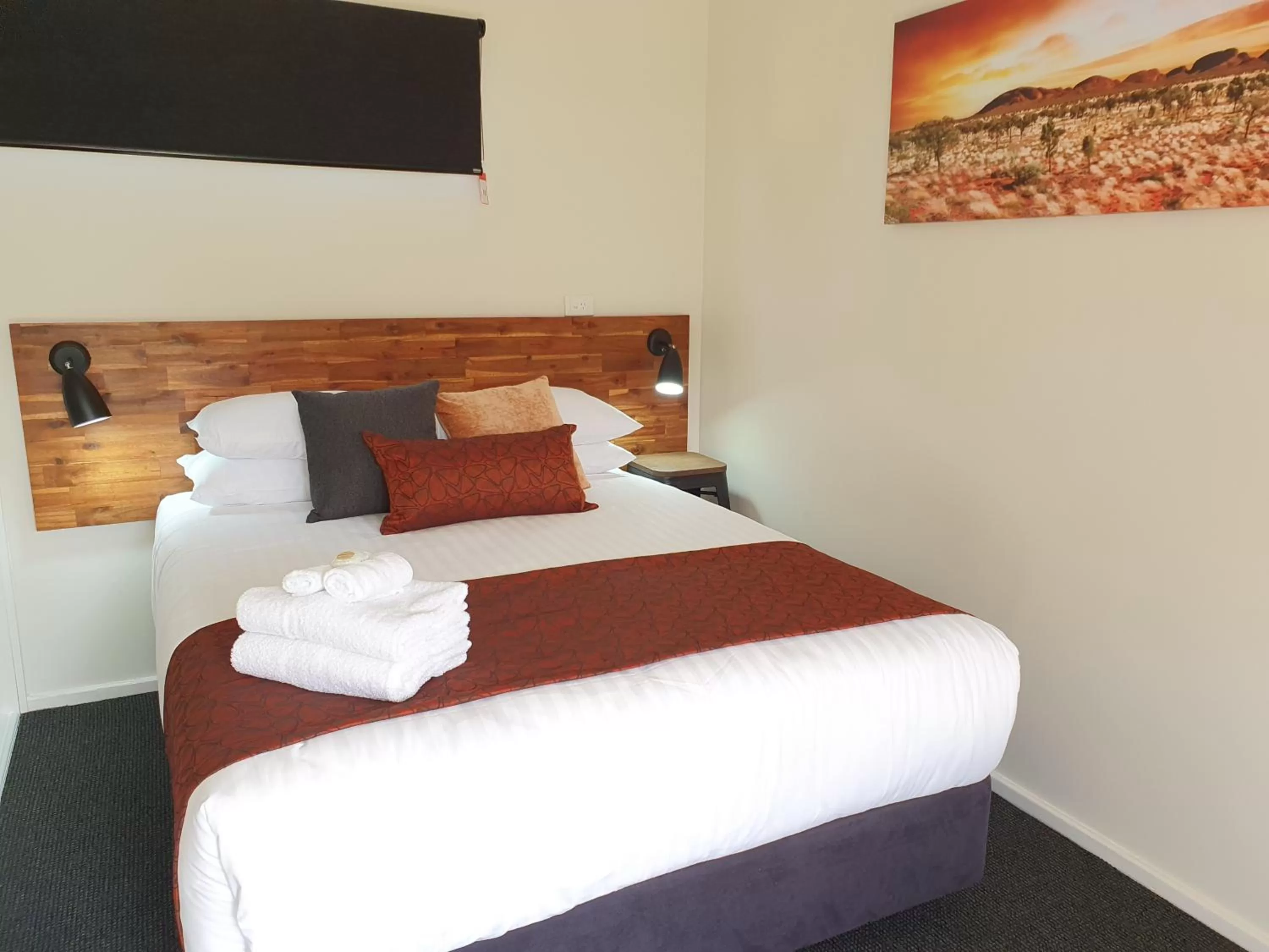 Bed in Black Sheep Motel Goulburn