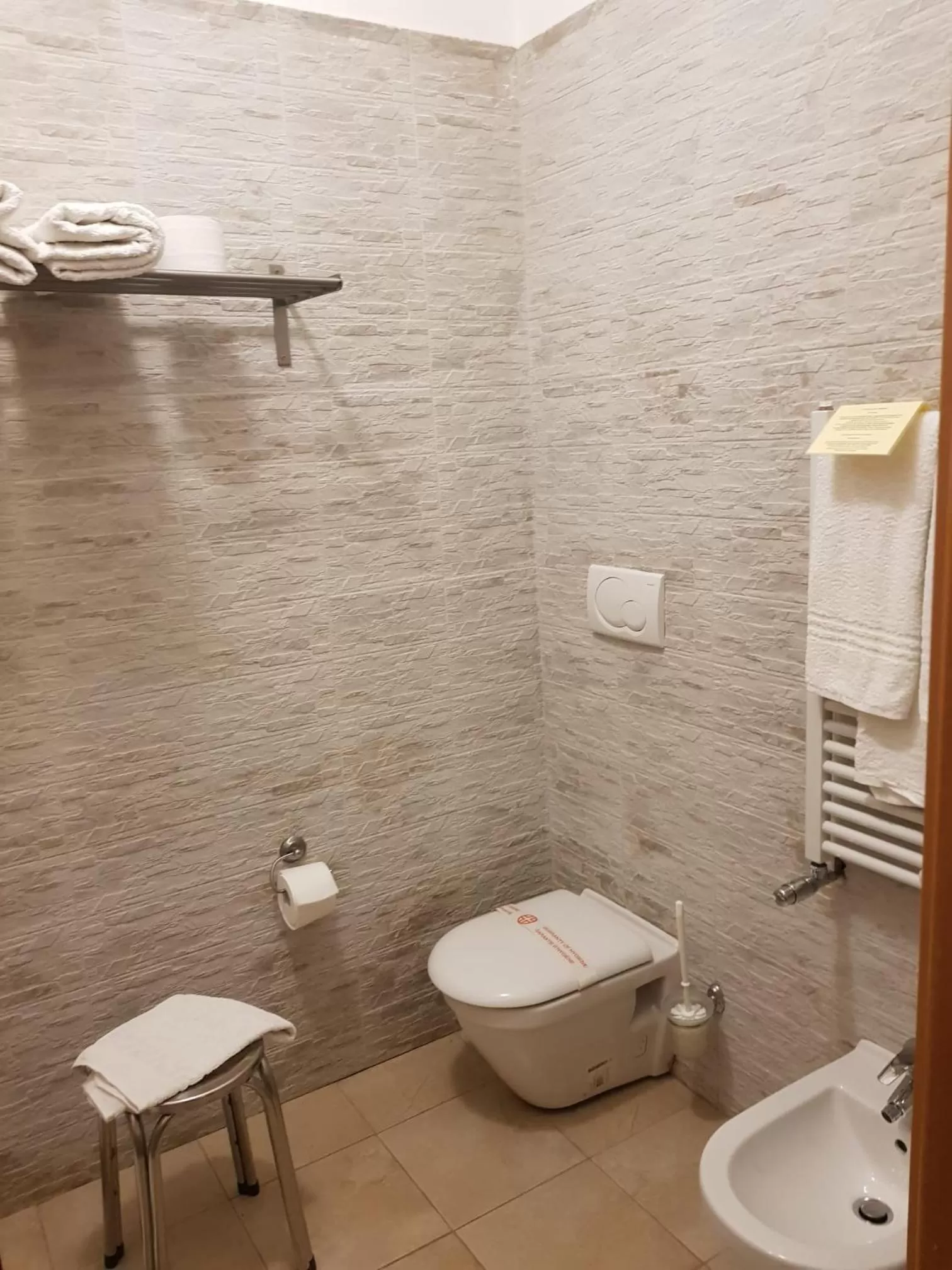 Bathroom in Accord Le Rose