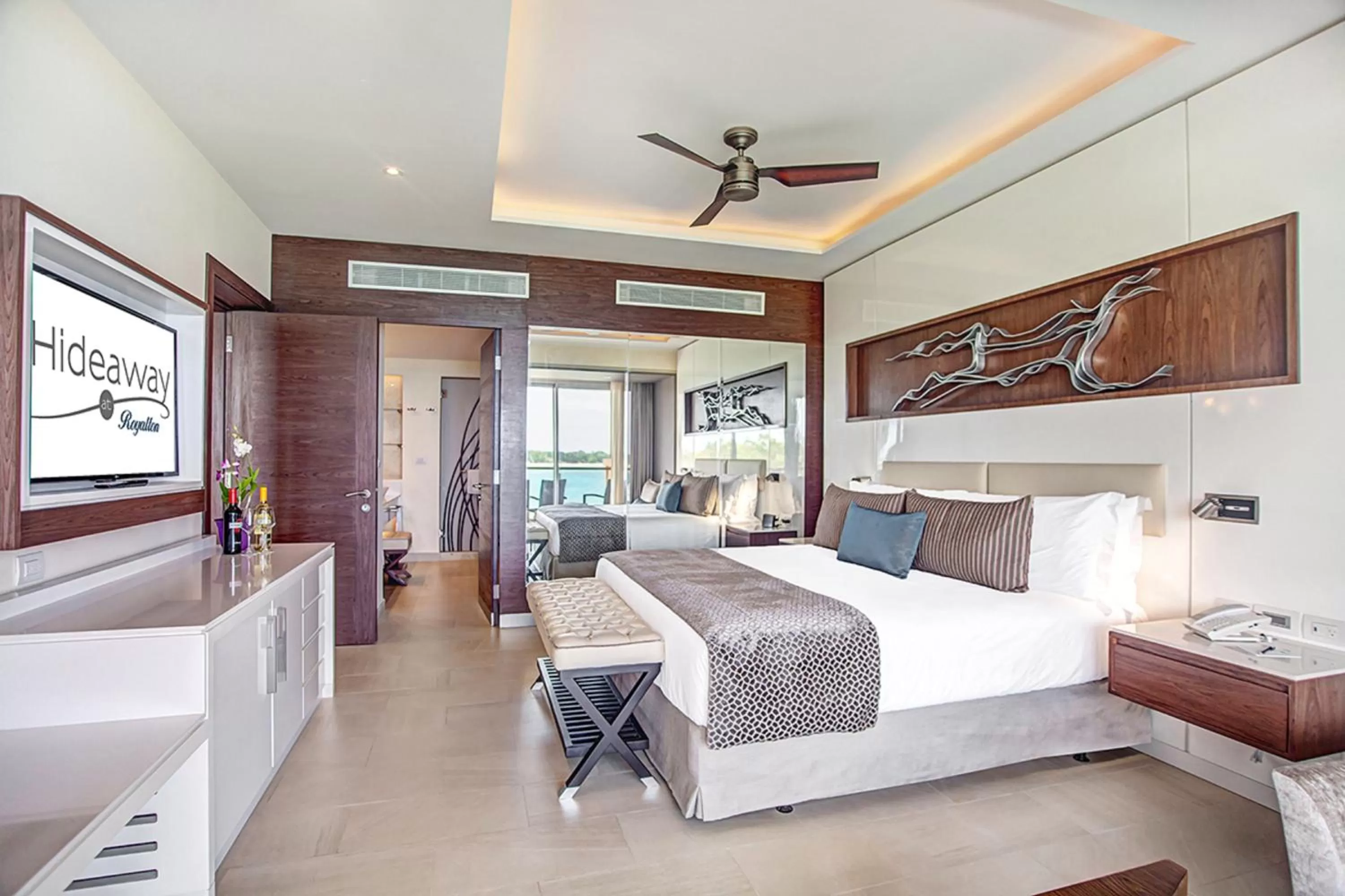 Photo of the whole room, Bed in Royalton Negril, An Autograph Collection All-Inclusive Resort
