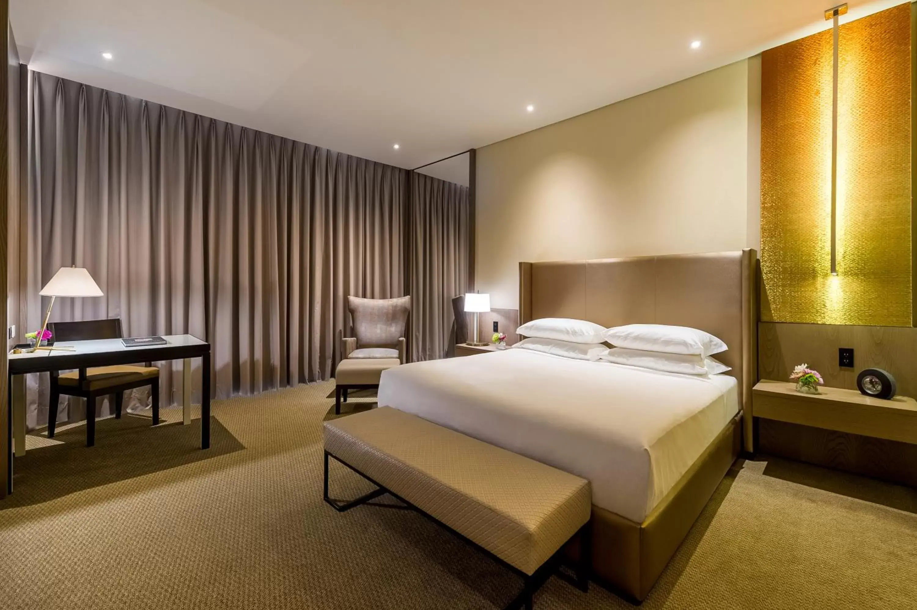 Grand Club King Room in Grand Hyatt Bogota Grand Club King Room in Grand Hyatt Bogota