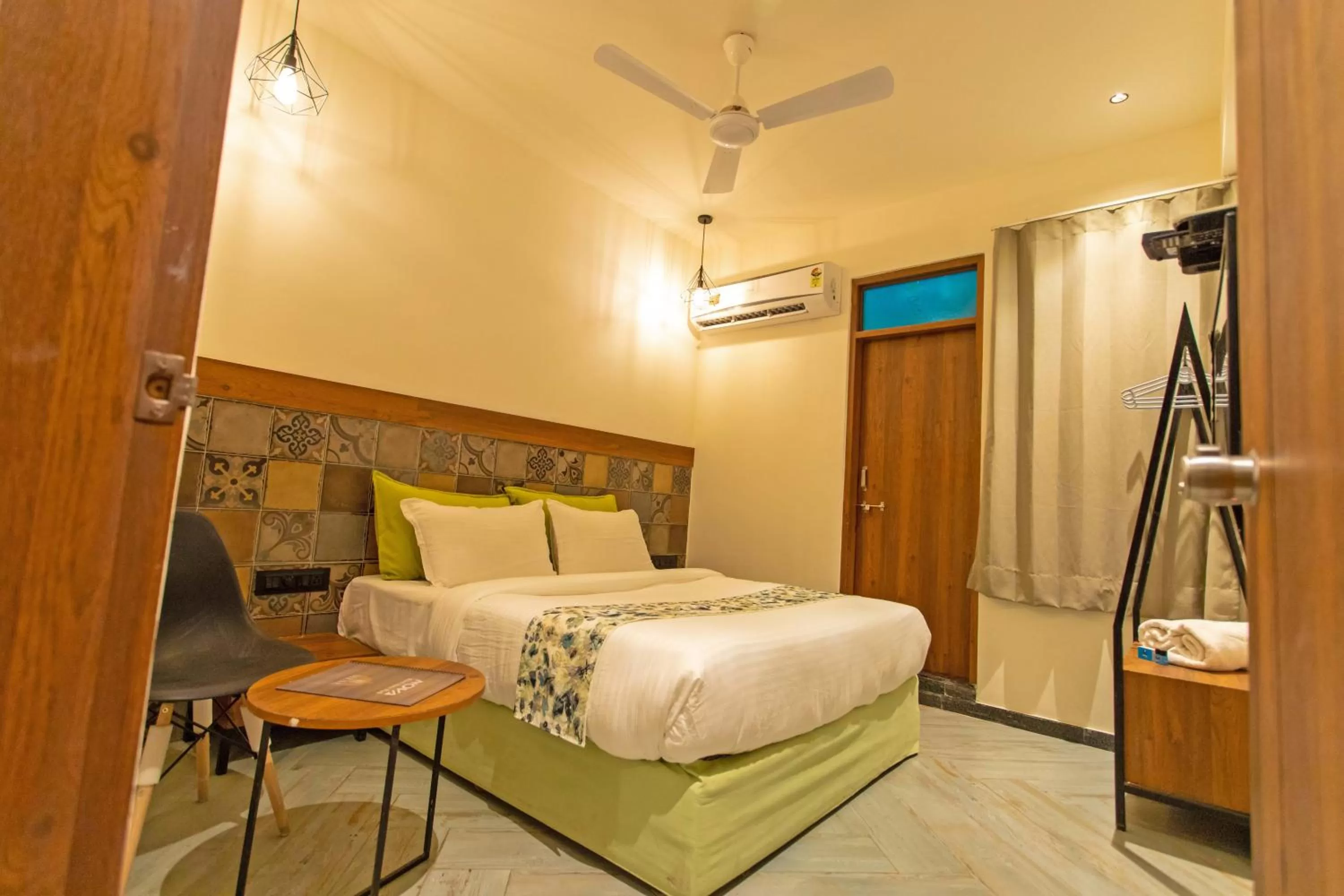 Bedroom, Bed in Nova Park