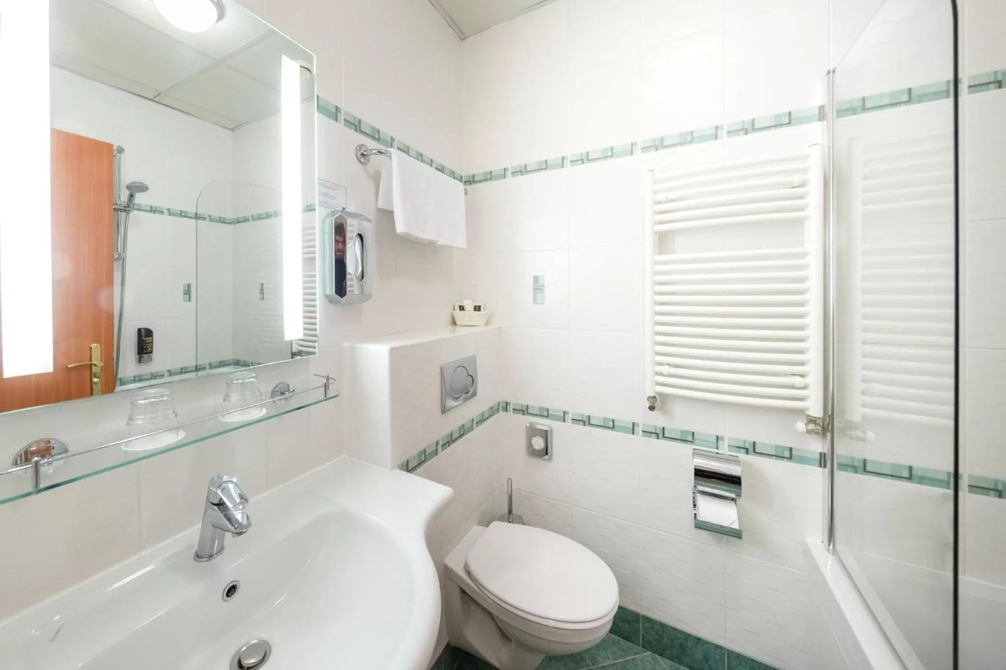 Bathroom in Hotel Meteor Plaza Prague