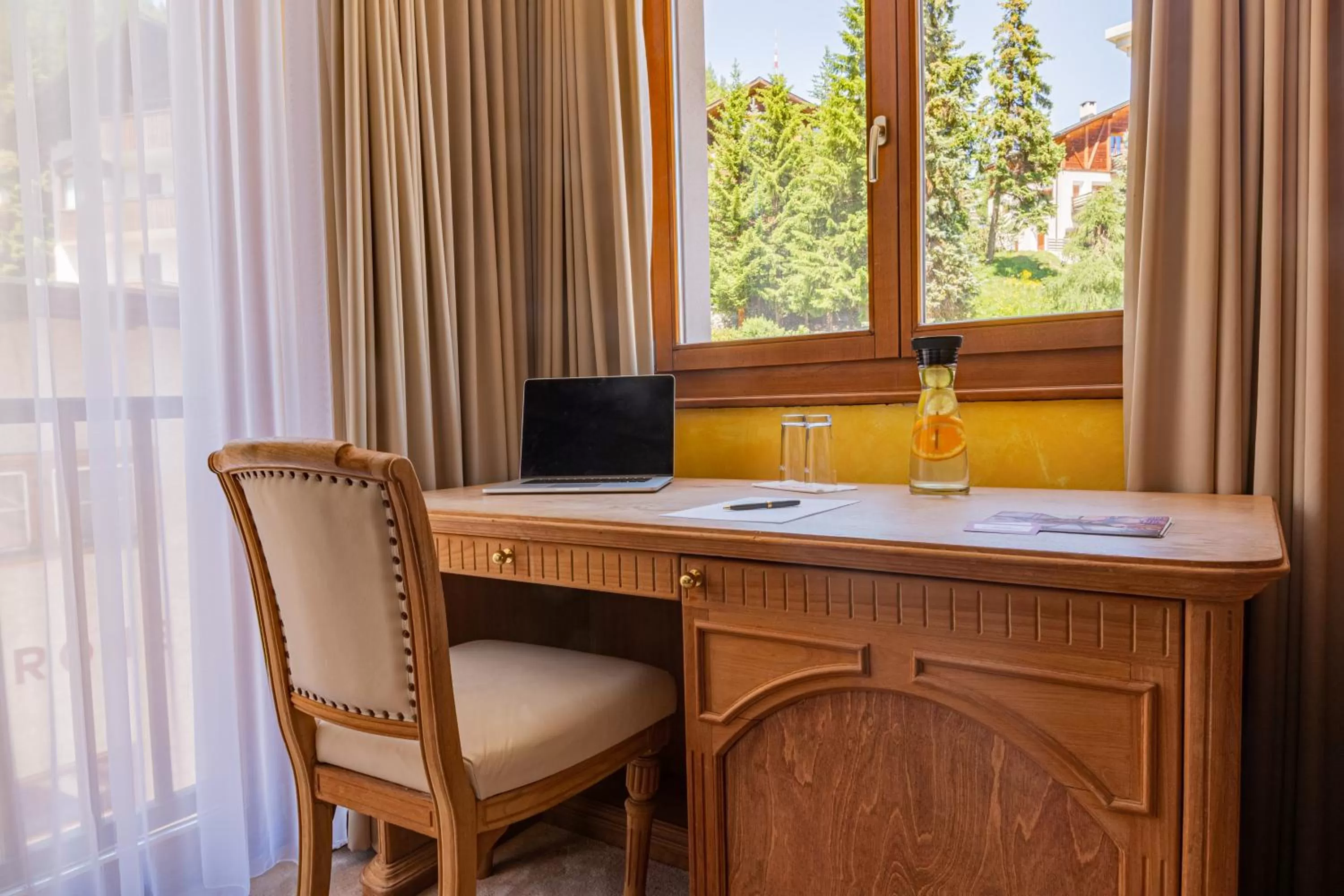 Decorative detail in Hotel Arte