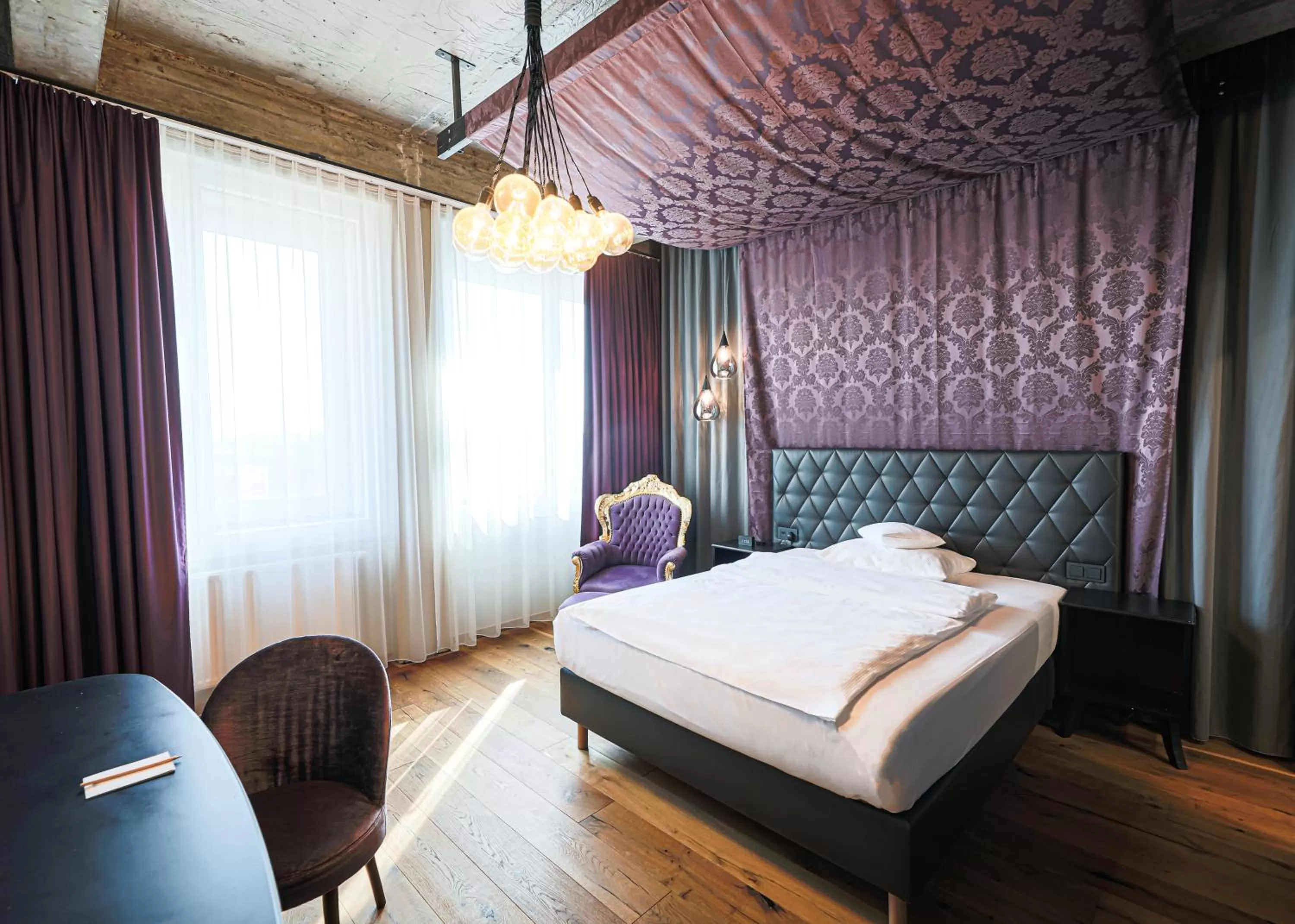 Photo of the whole room, Bed in LOFTSTYLE Hotel Hannover, Best Western Signature Collection