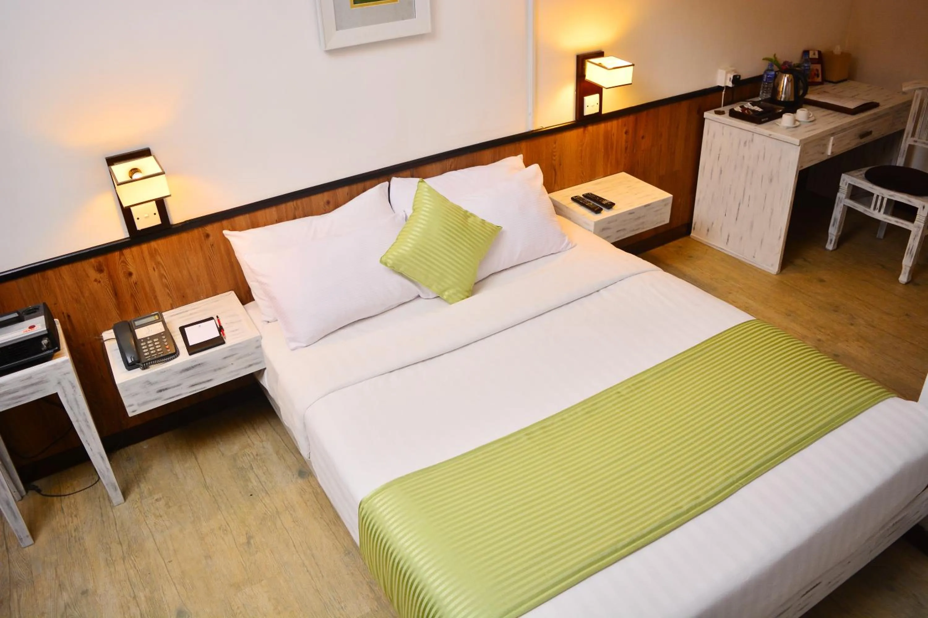 Bedroom, Bed in Unique Cottages