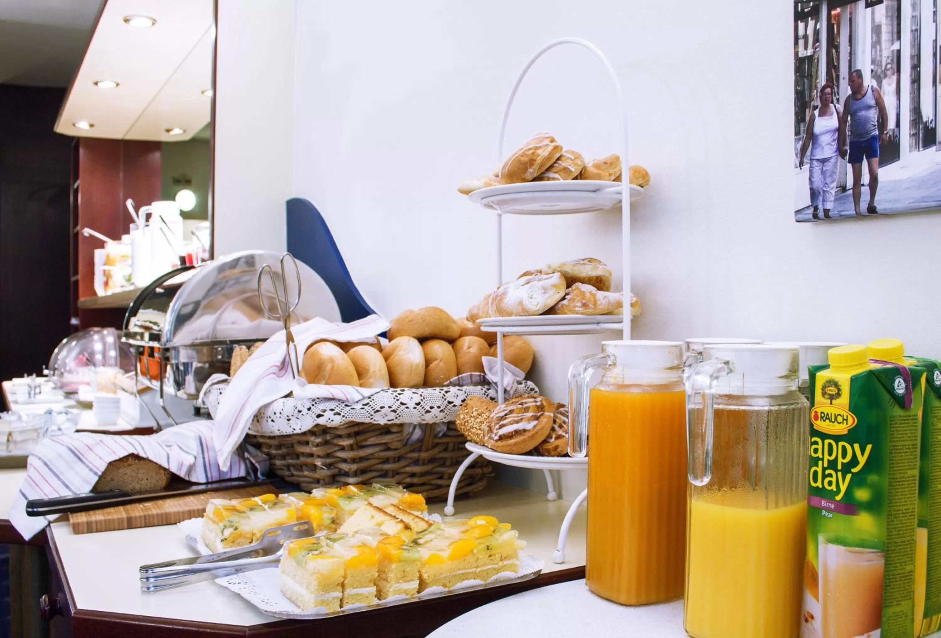 Continental breakfast in Pension Pharmador