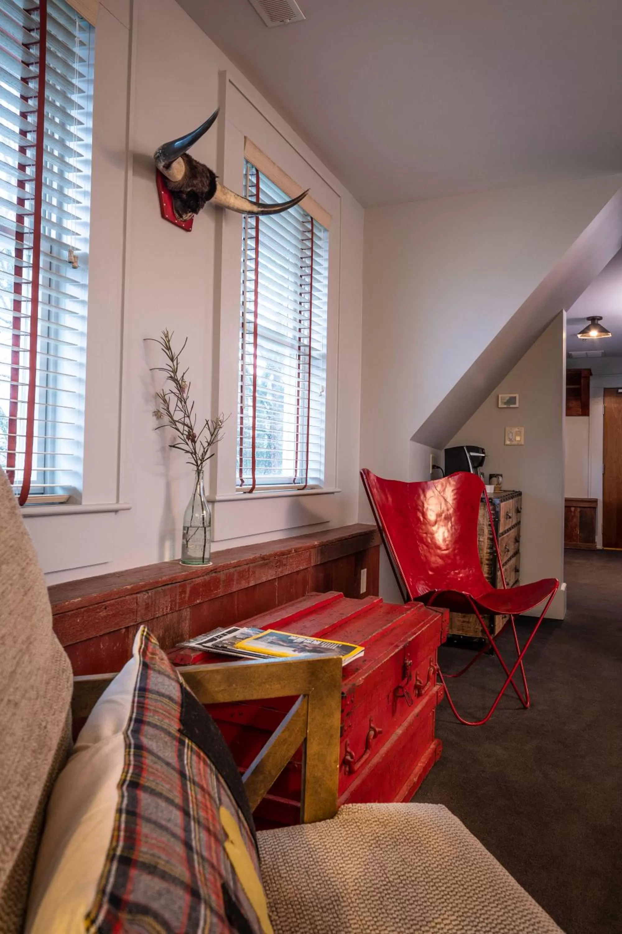 Seating area in Hotel Broad Ripple