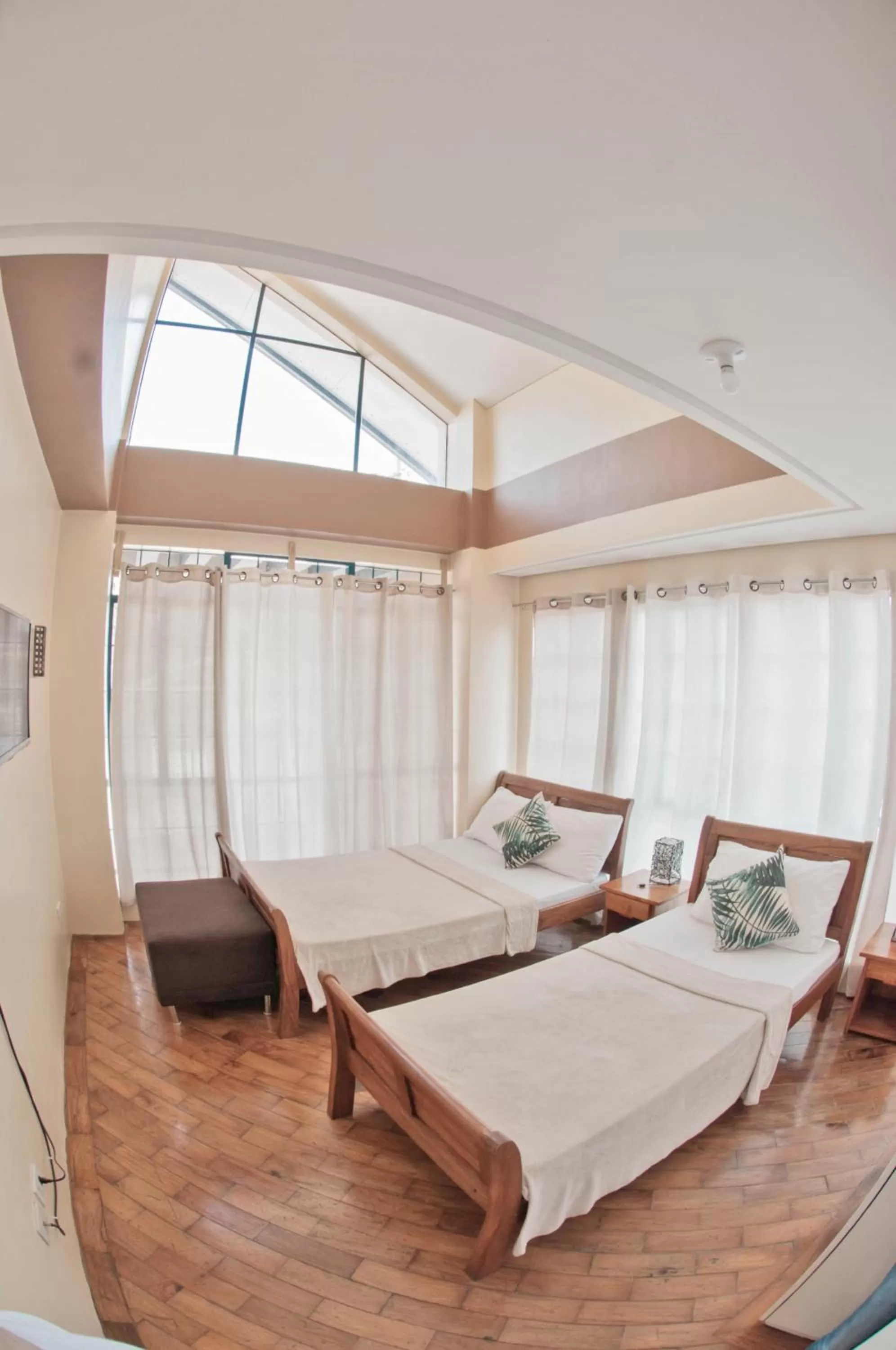 Bed in The Half House by Elmar Cabin