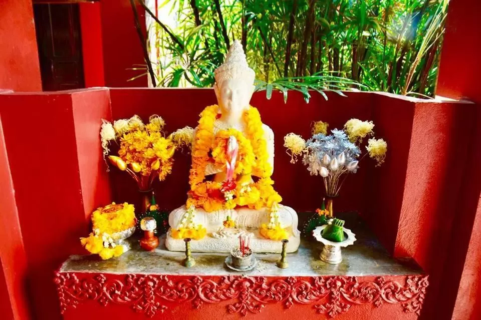 Tri Yaan Na Ros Colonial House