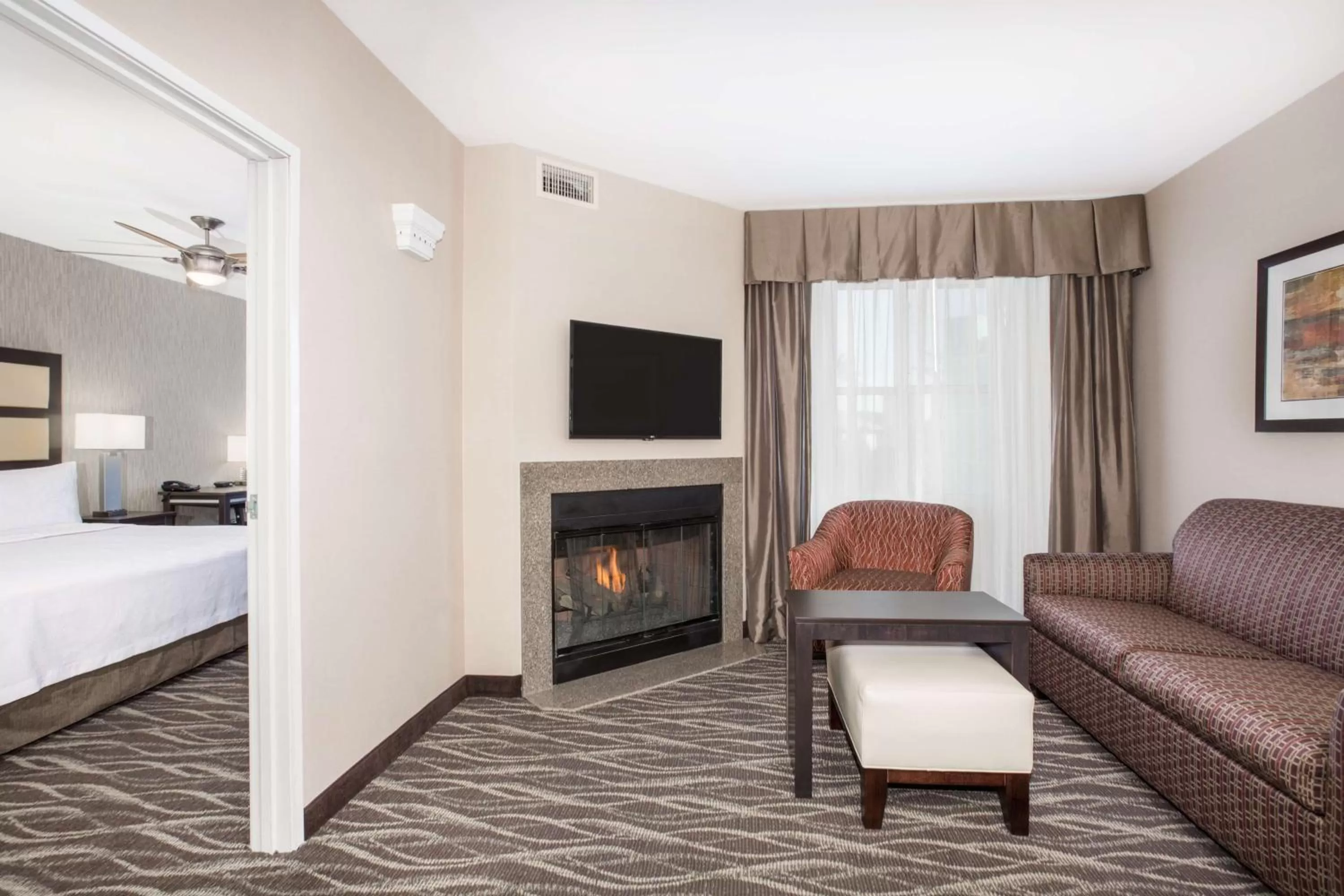 Living room in Homewood Suites by Hilton South Las Vegas