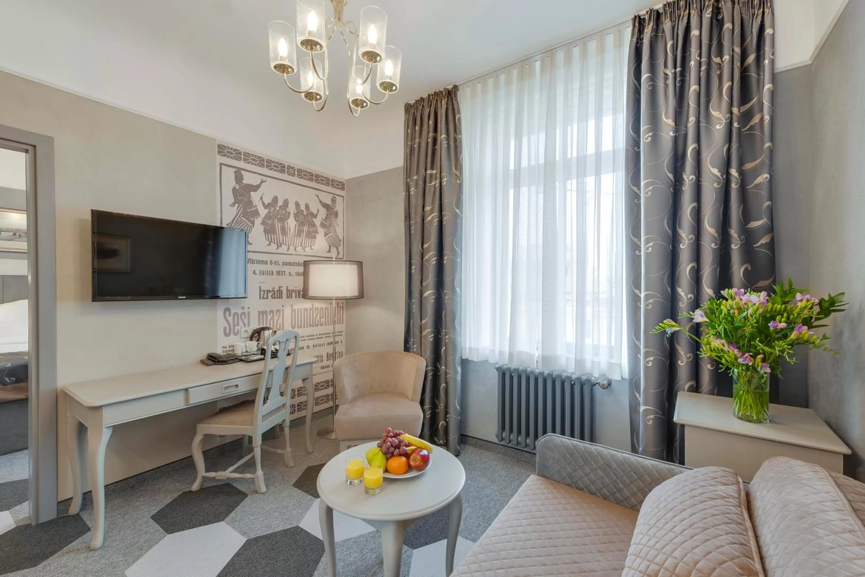 Deluxe Double Room in Eurostars Metropole