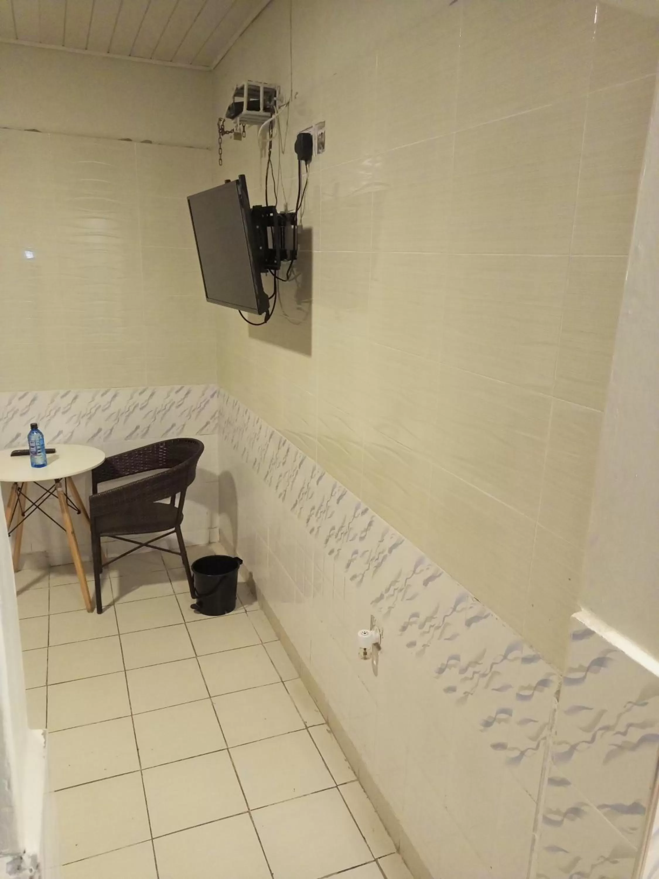 View (from property/room), TV/Entertainment Center in Beach View Hotel - Kisumu