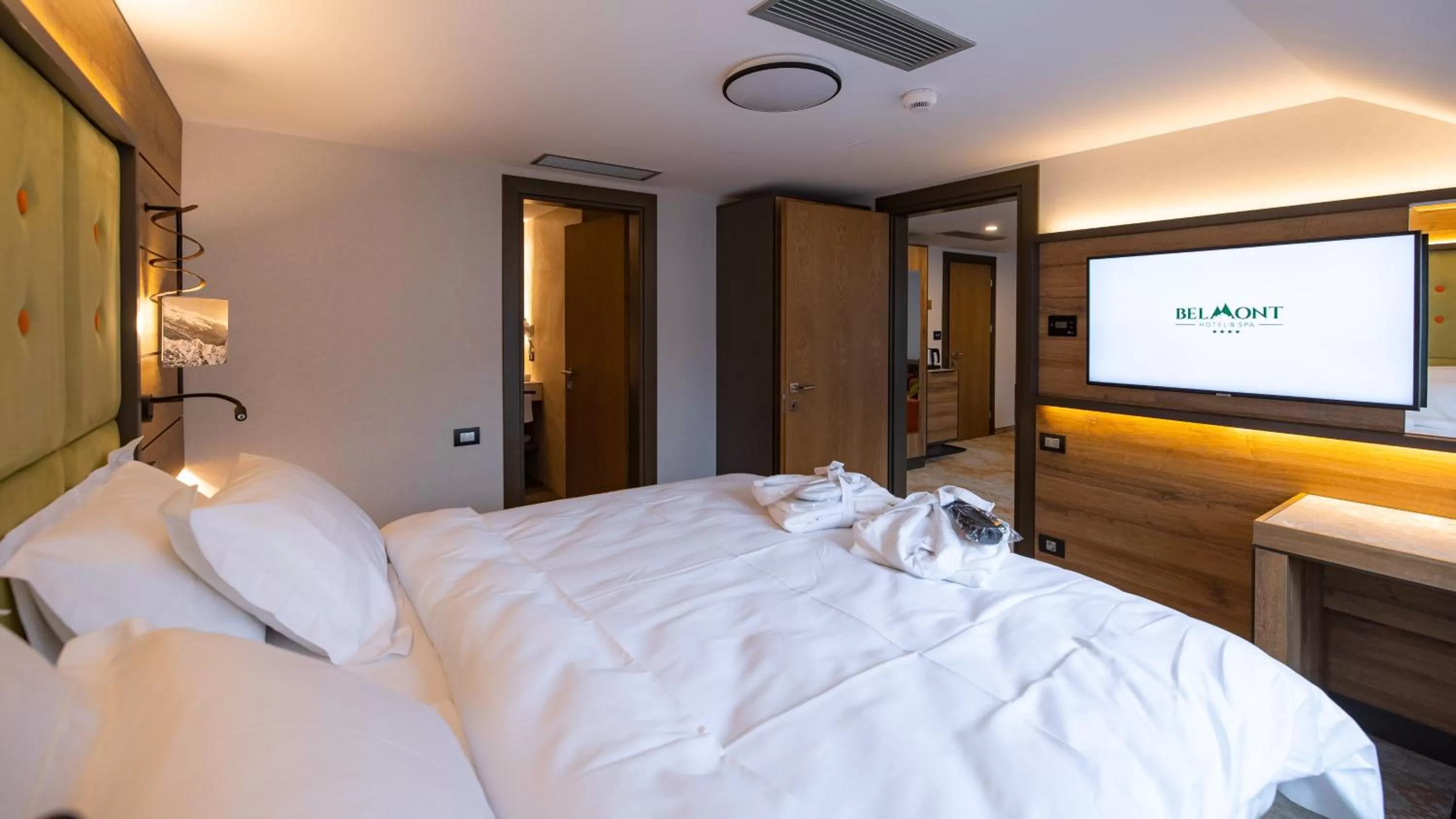 Bed in Hotel Belmont & Spa