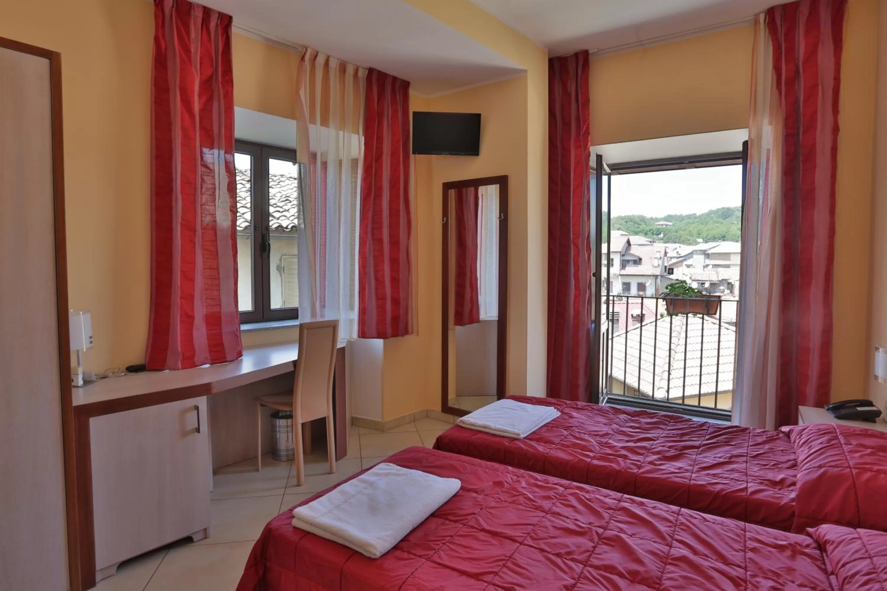 Bed in Hotel Conte Ruggero