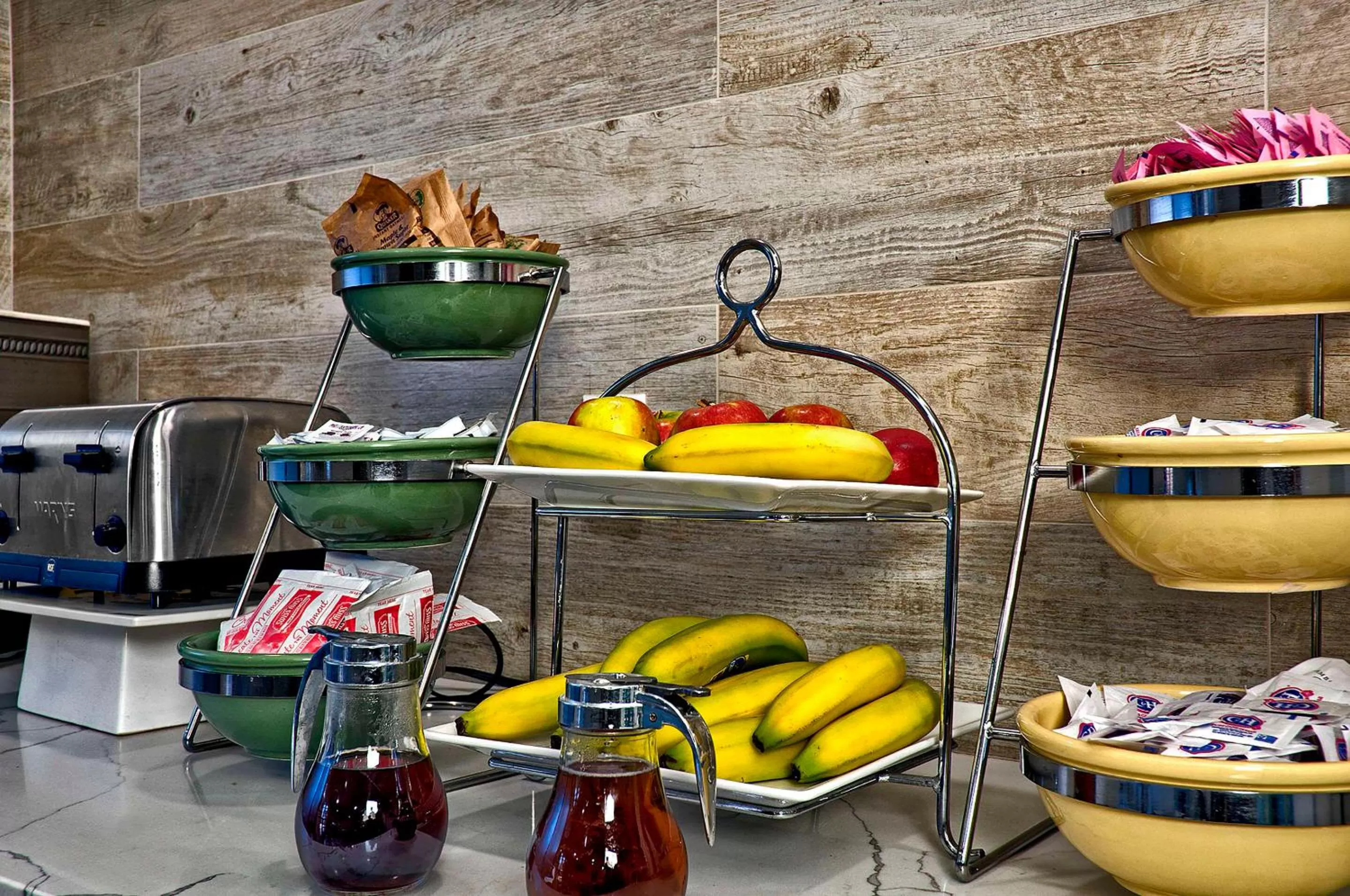 Breakfast in Quality Inn & Suites South San Jose - Morgan Hill