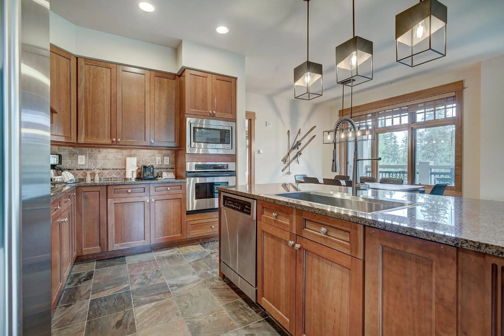 Kitchen or kitchenette in Timbers & Lone Eagle by Vail Resorts
