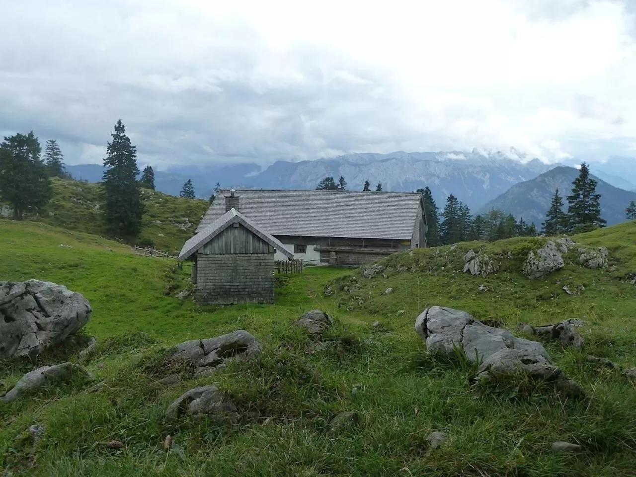 Nearby landmark in Gästehaus Inzeller Hof