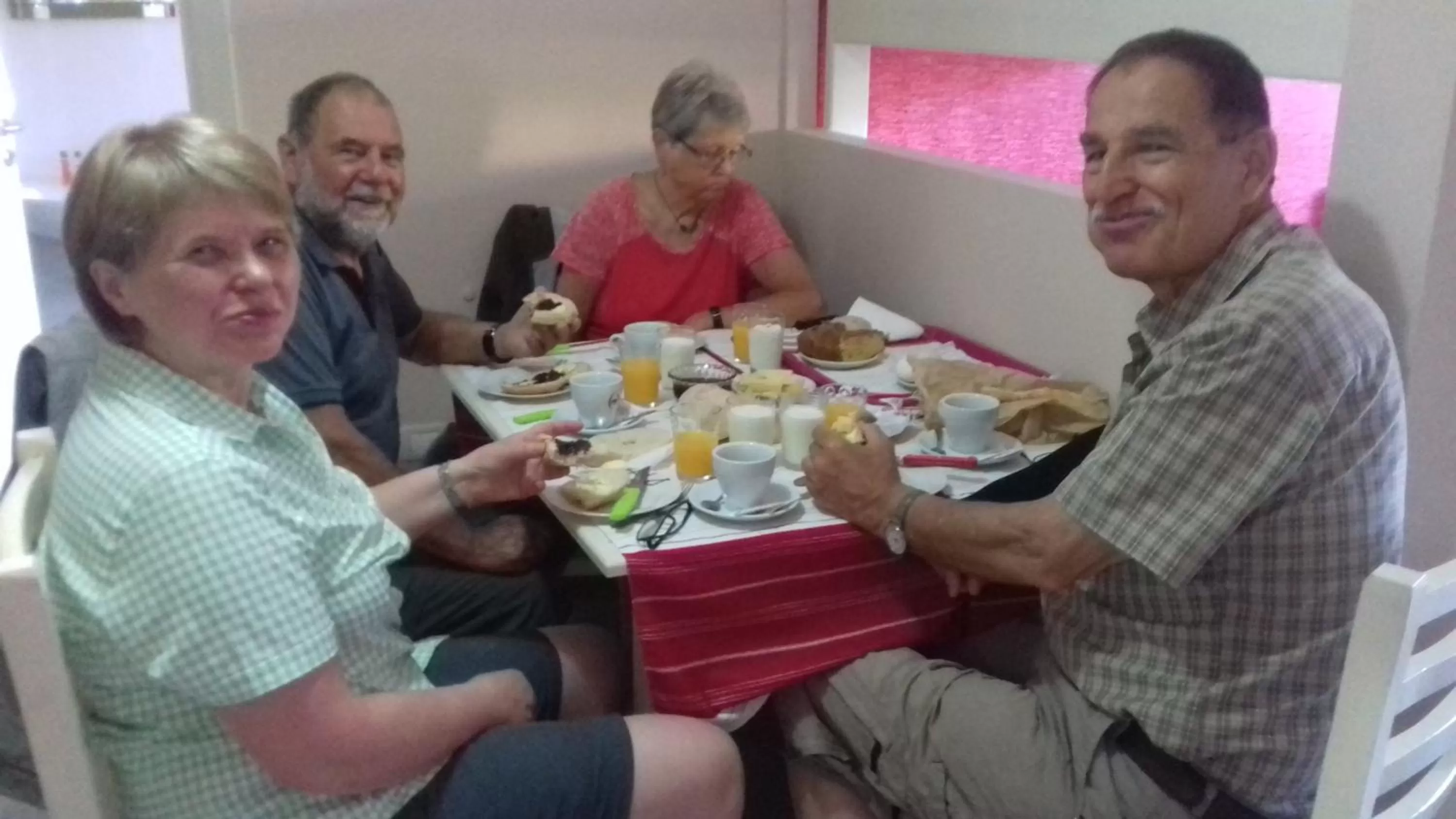 Property building, Guests in Hotel Shkodra L