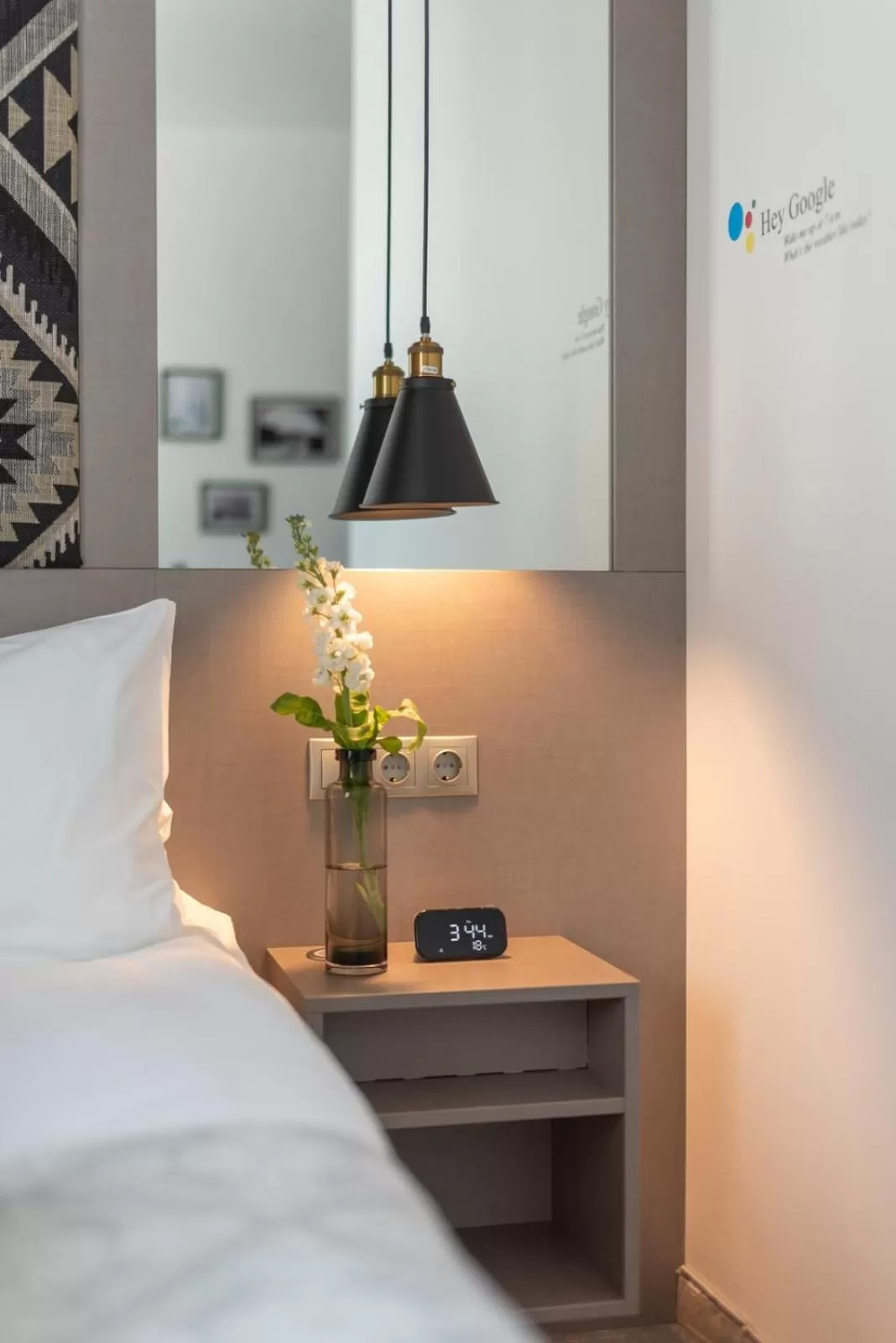 Bed in Thomas Albert Hotel